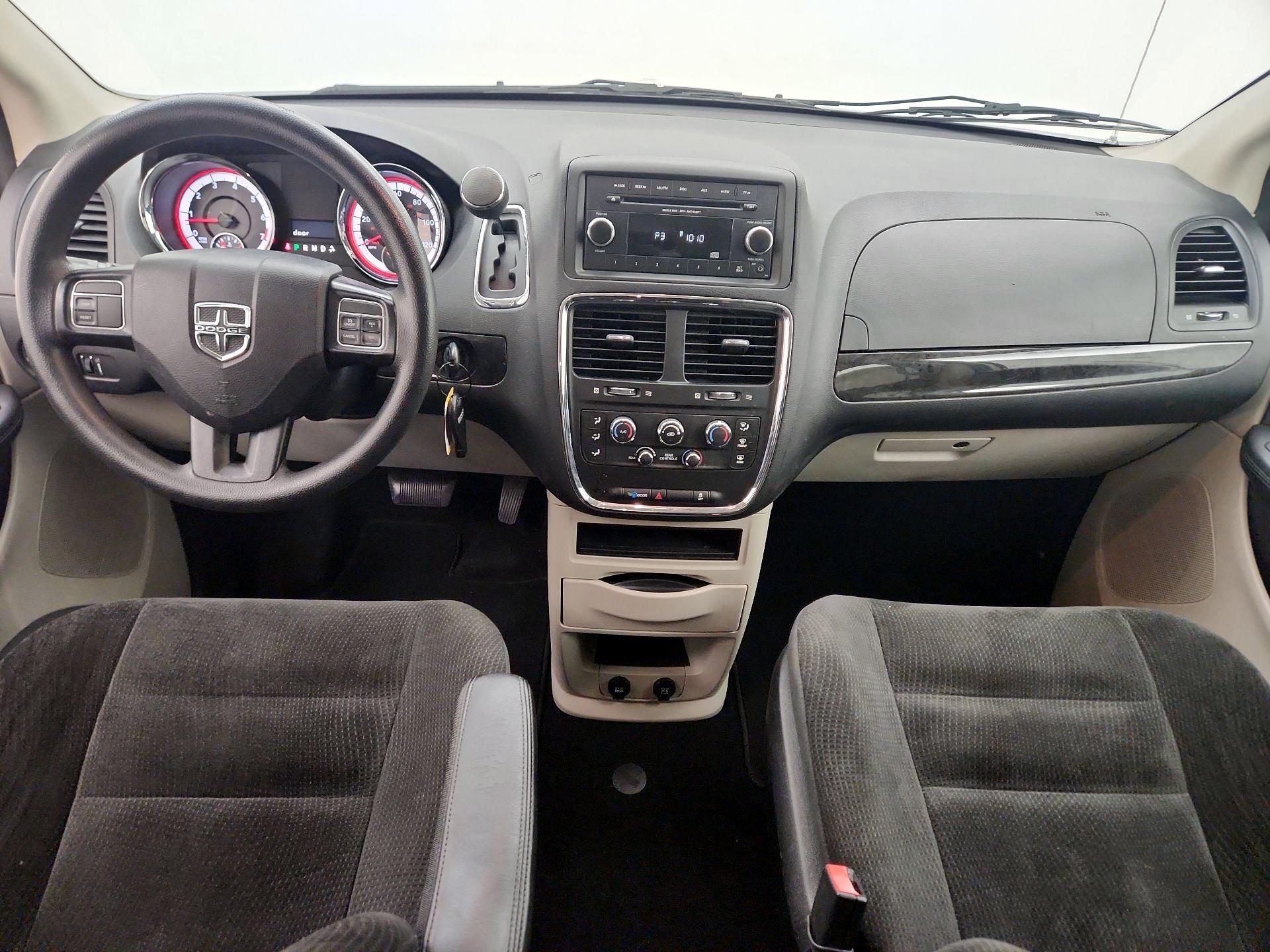 Thumbnail: 2017 Dodge Grand Caravan - 9