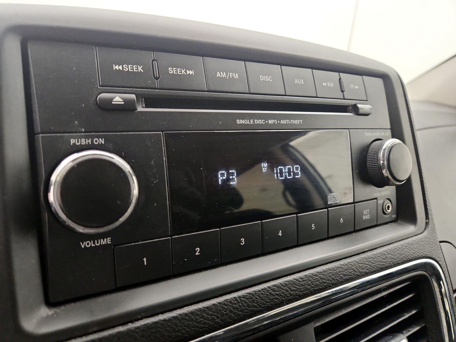 Thumbnail: 2017 Dodge Grand Caravan - 14