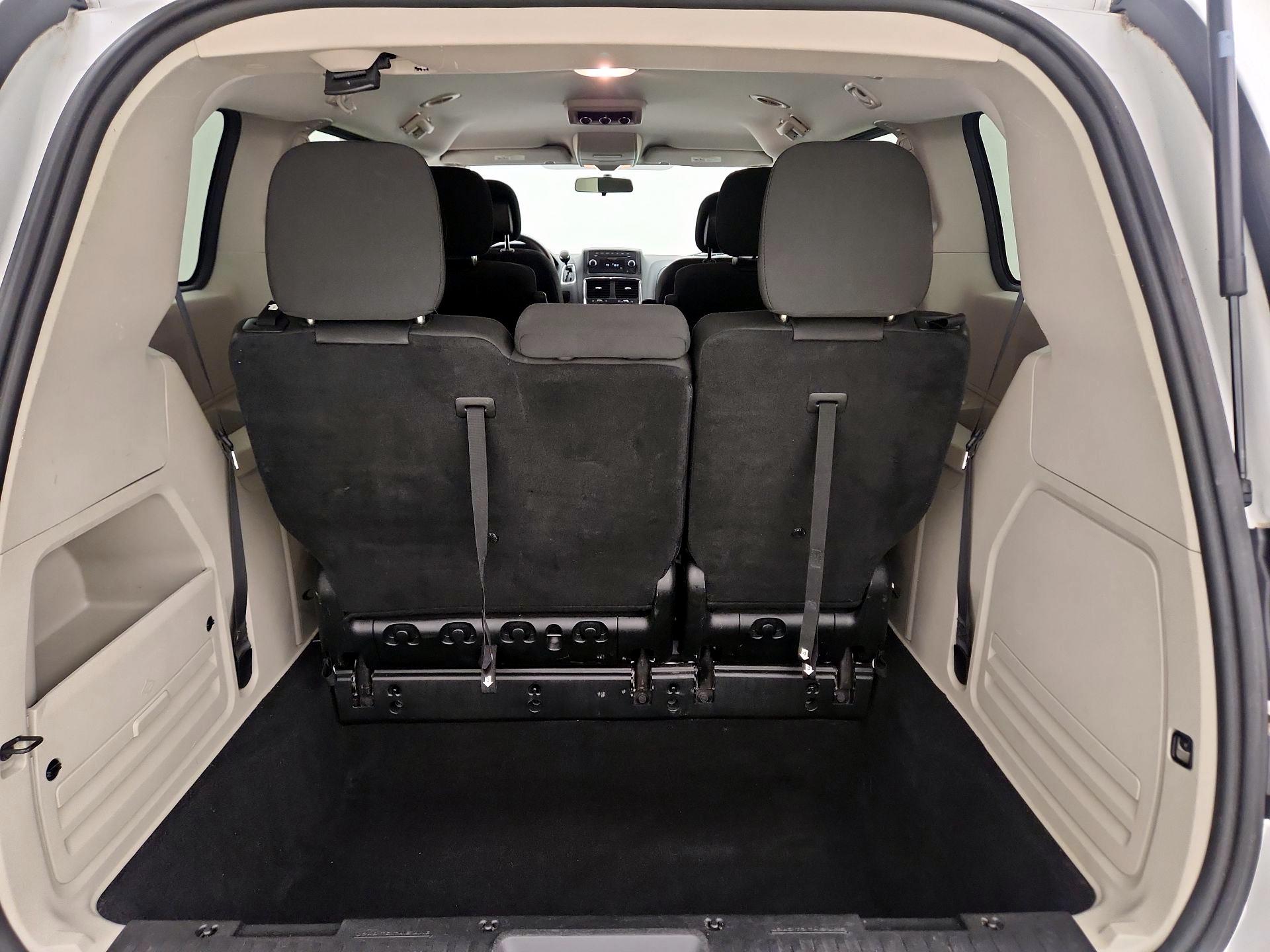 Thumbnail: 2017 Dodge Grand Caravan - 20