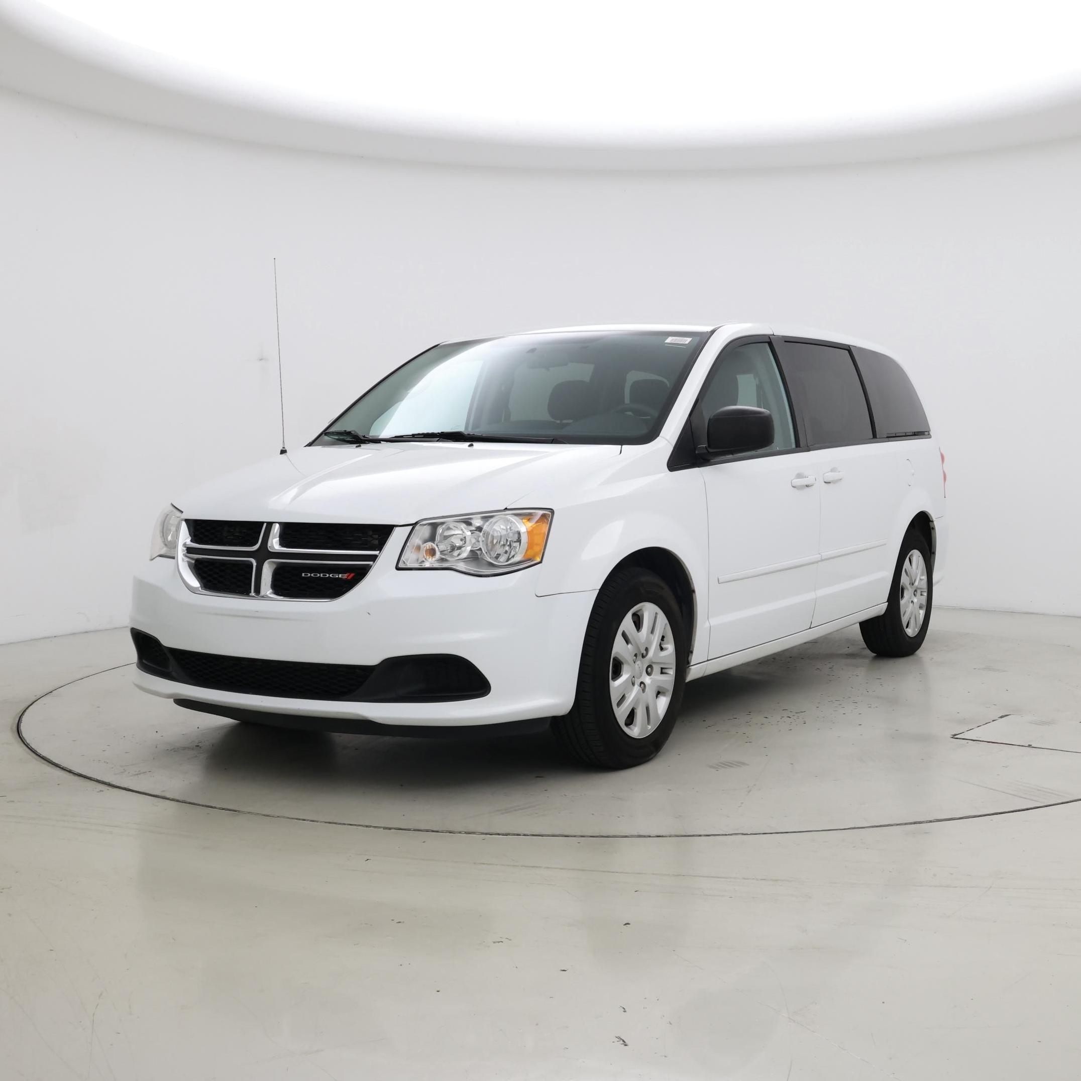 Thumbnail: 2017 Dodge Grand Caravan - 4