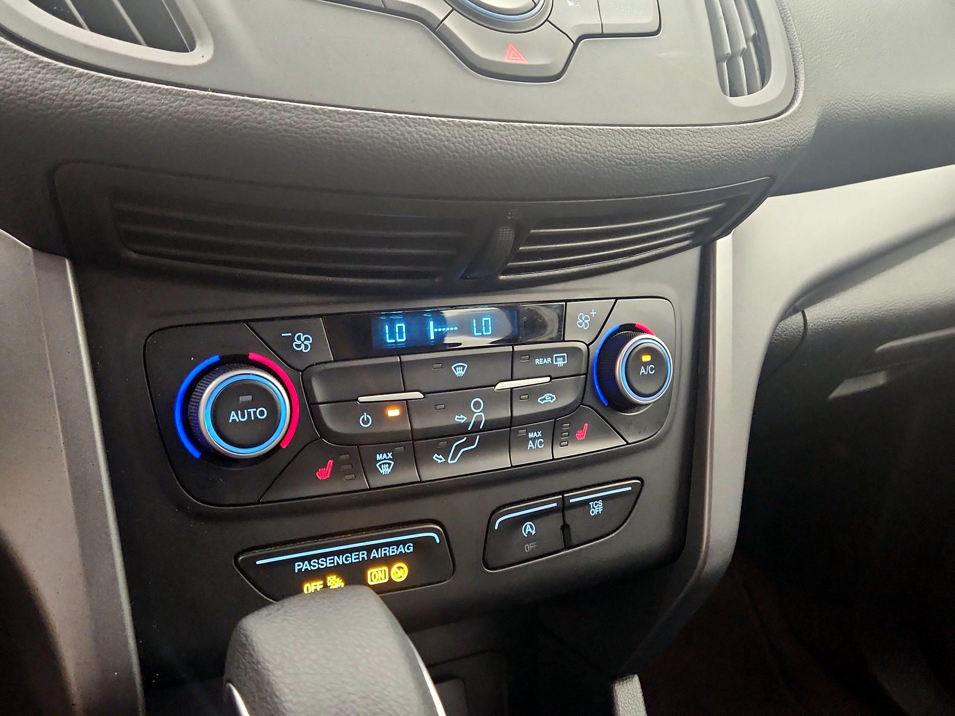 Thumbnail: 2018 Ford Escape - 16