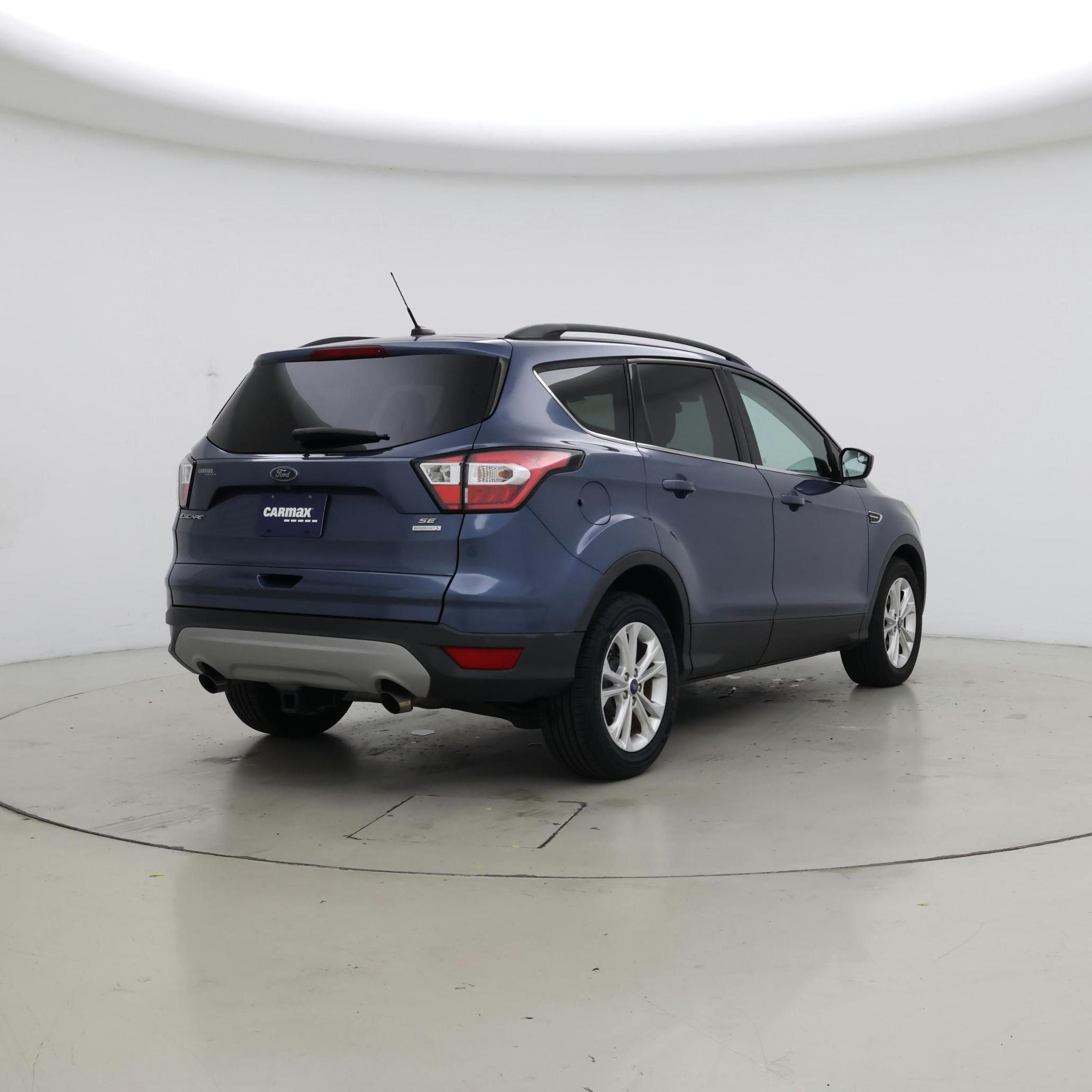 Thumbnail: 2018 Ford Escape - 8