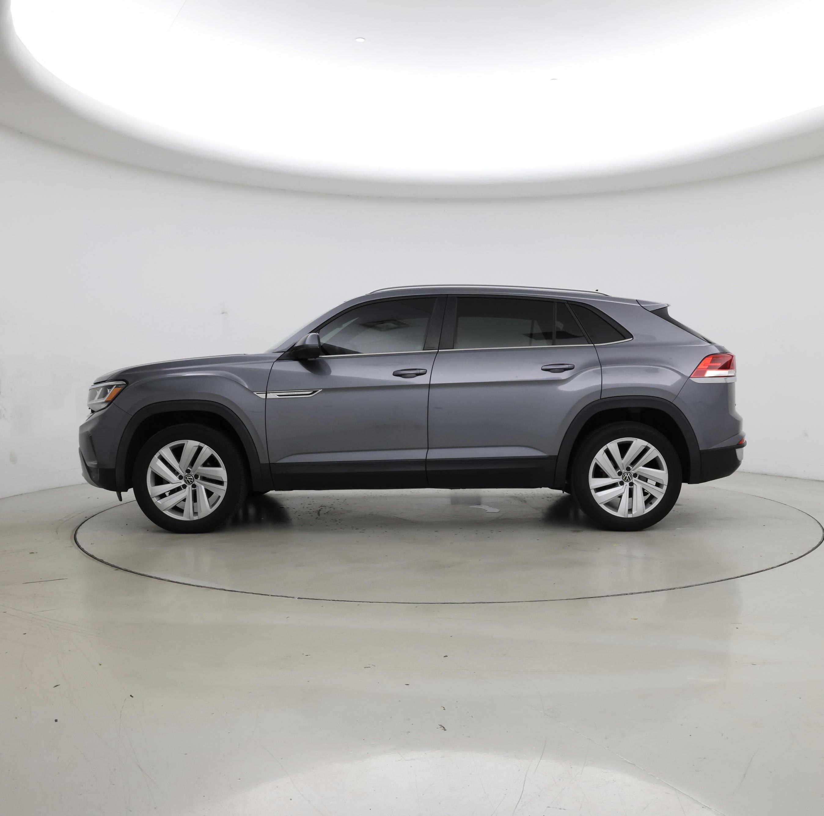 Thumbnail: 2021 Volkswagen Atlas - 3