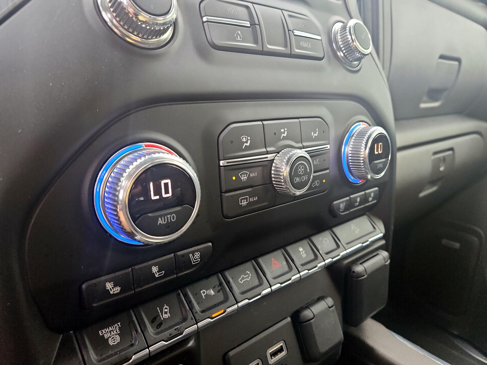 Thumbnail: 2021 GMC Sierra 3500 - 14