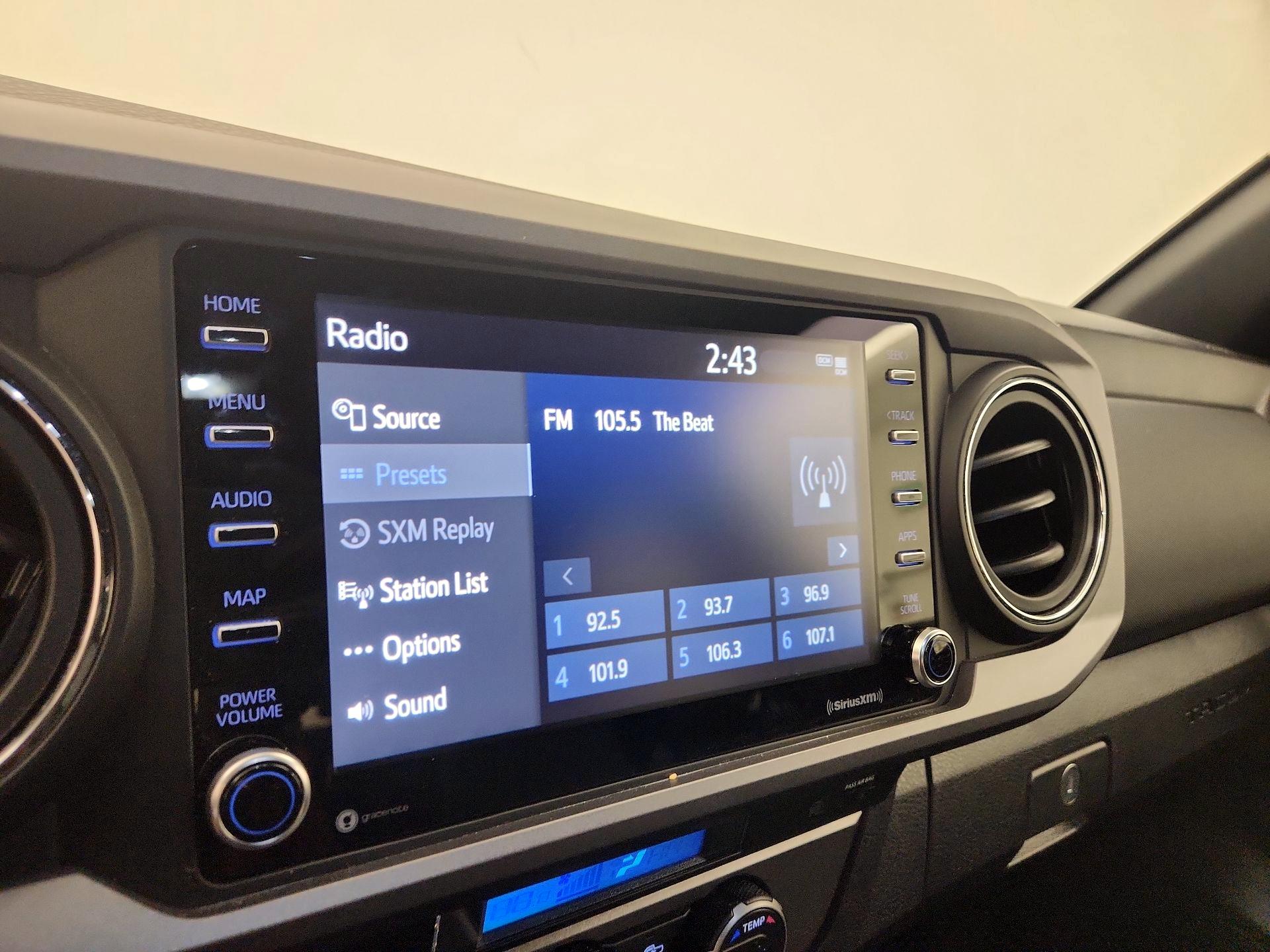 Thumbnail: 2021 Toyota Tacoma - 15