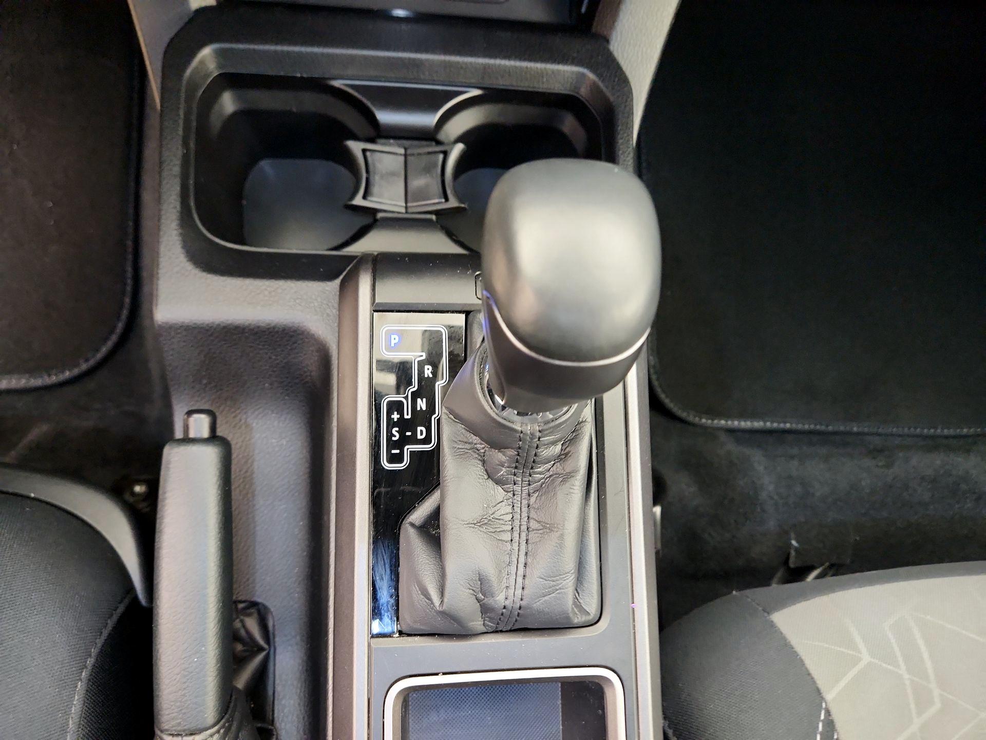 Thumbnail: 2021 Toyota Tacoma - 17