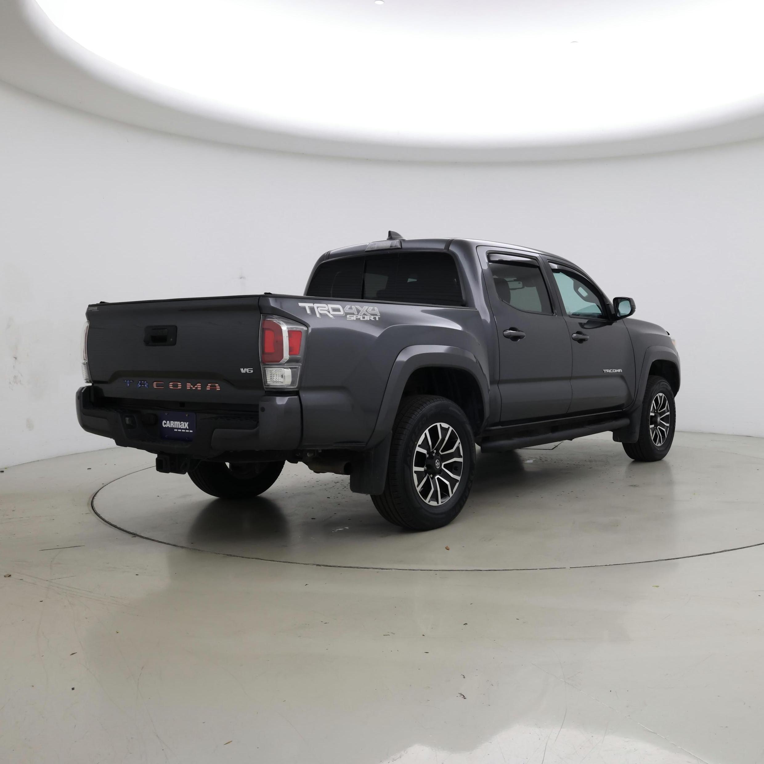 Thumbnail: 2021 Toyota Tacoma - 8