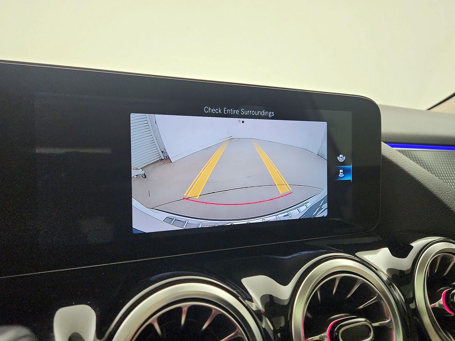 Thumbnail: 2022 Mercedes-Benz GLA - 14