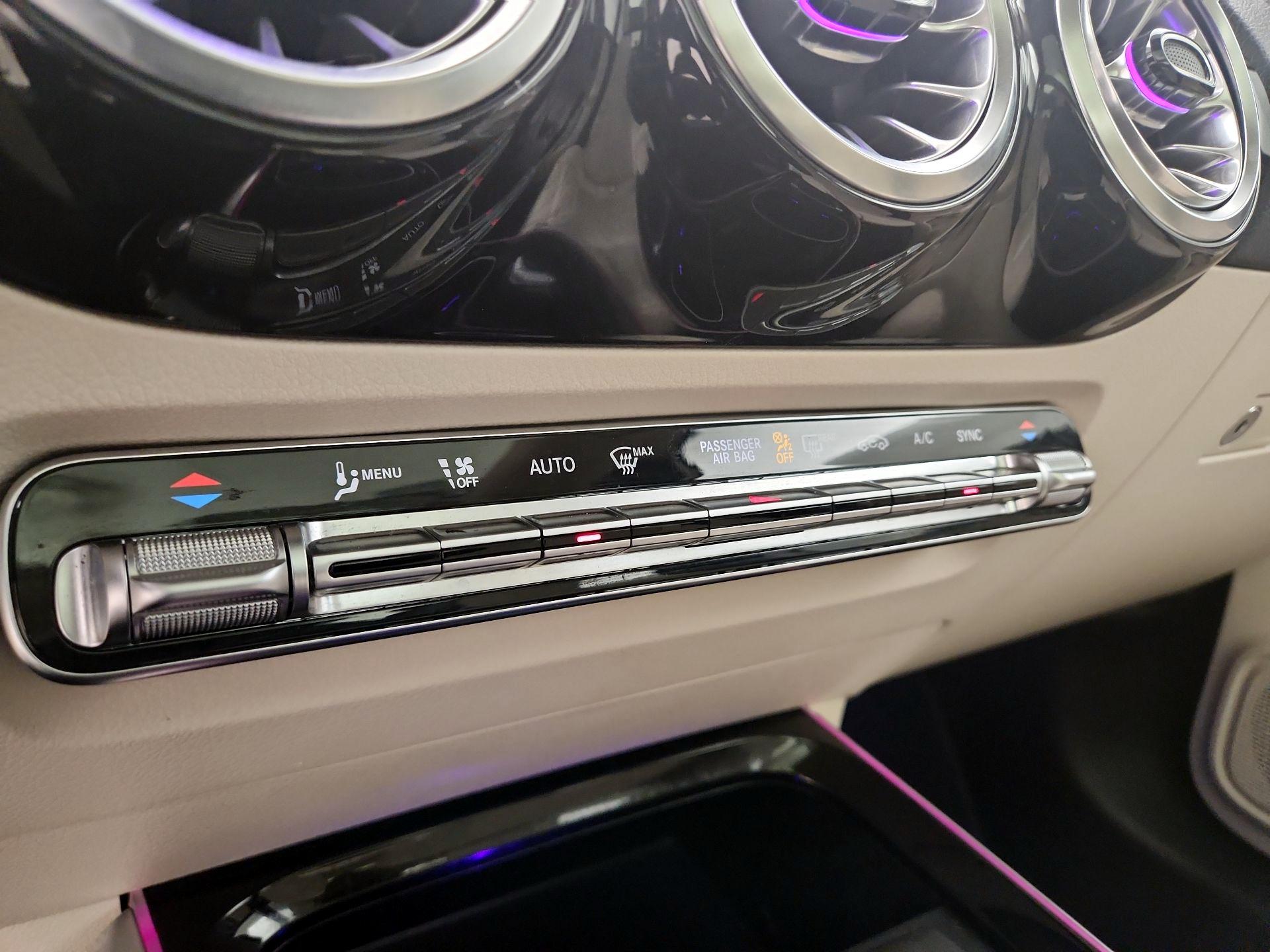 Thumbnail: 2022 Mercedes-Benz GLA - 16