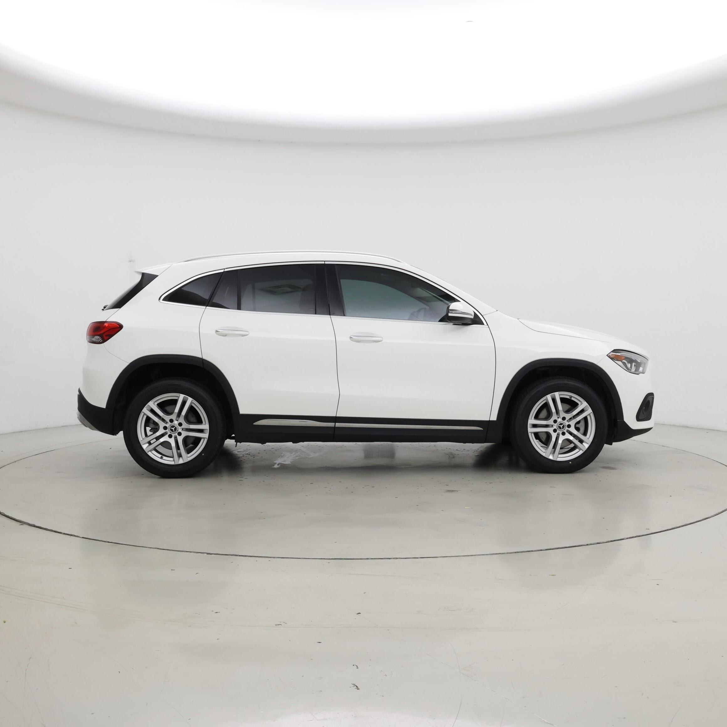 Thumbnail: 2022 Mercedes-Benz GLA - 7