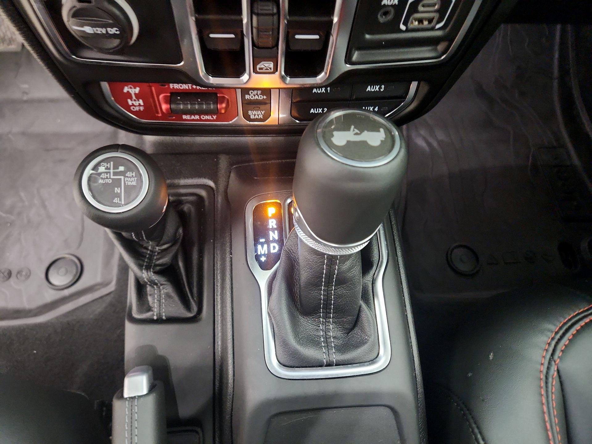 Thumbnail: 2025 Jeep Wrangler - 18