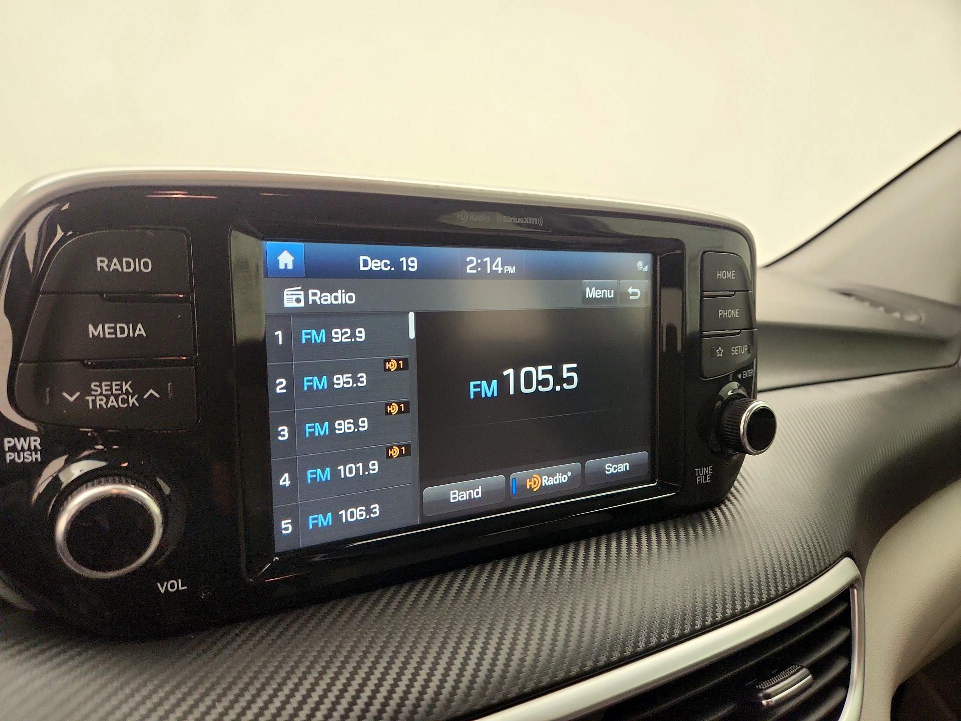 Thumbnail: 2020 Hyundai Tucson - 15