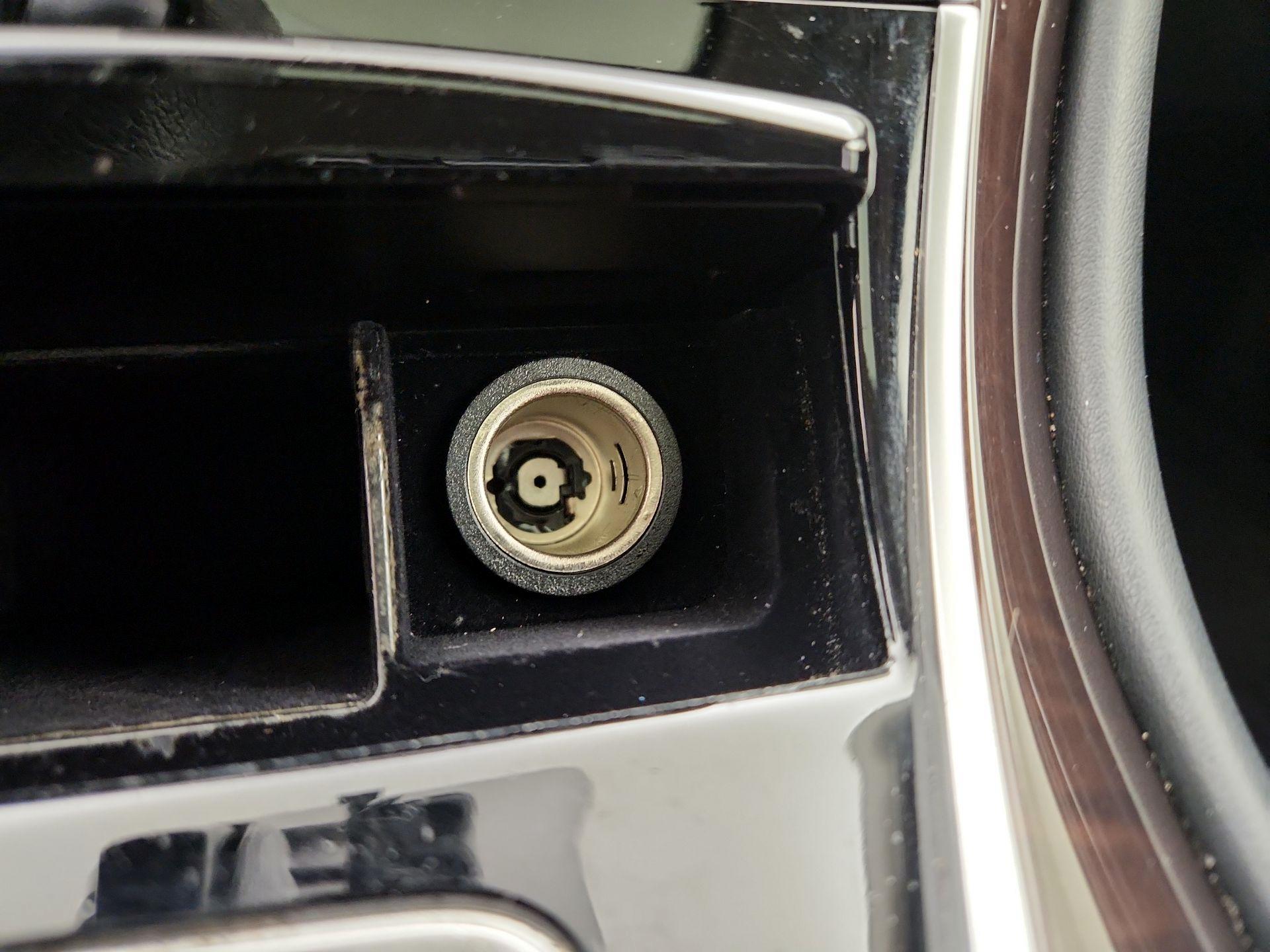 Thumbnail: 2018 INFINITI Q50 - 18