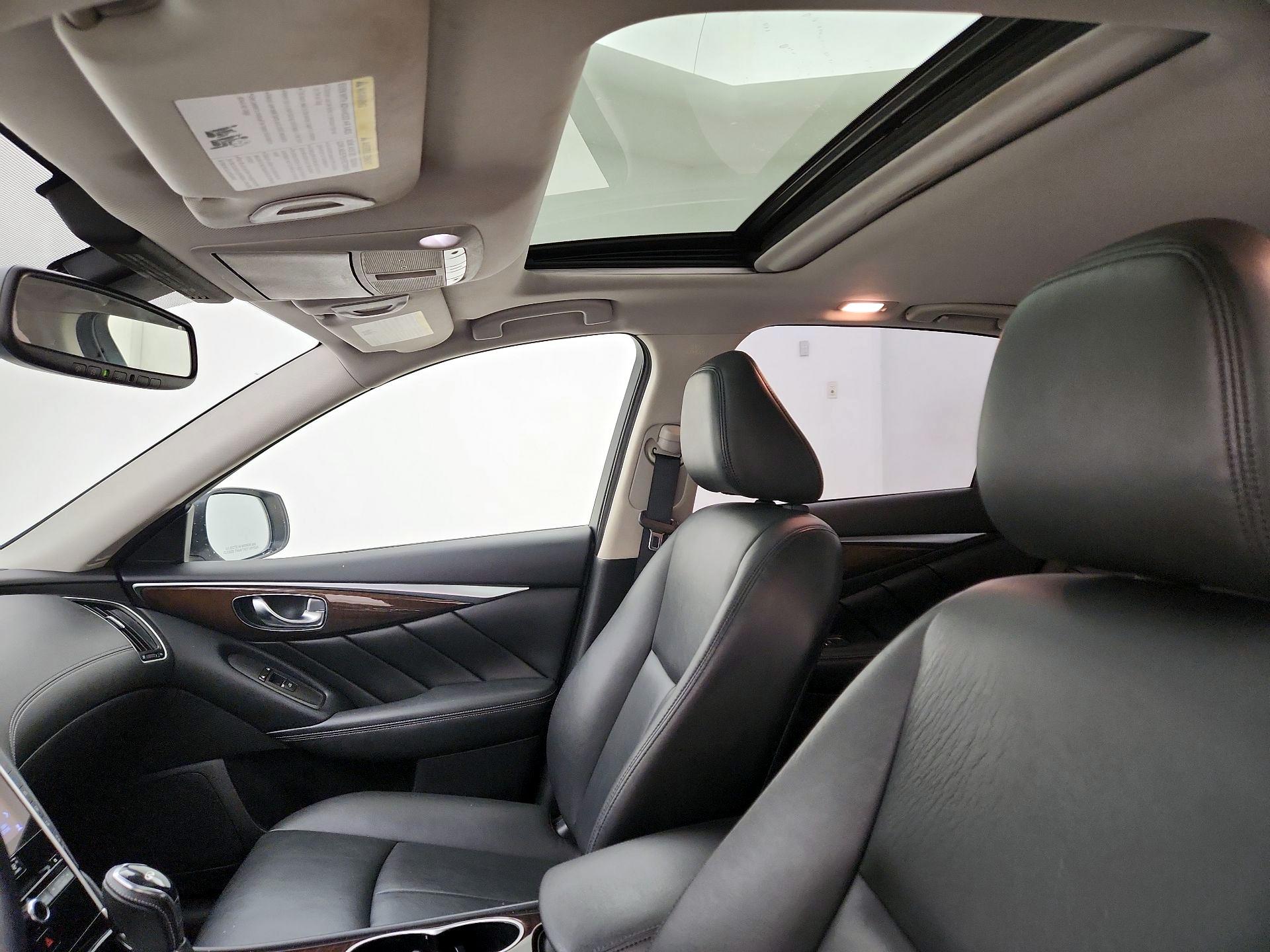 Thumbnail: 2018 INFINITI Q50 - 19