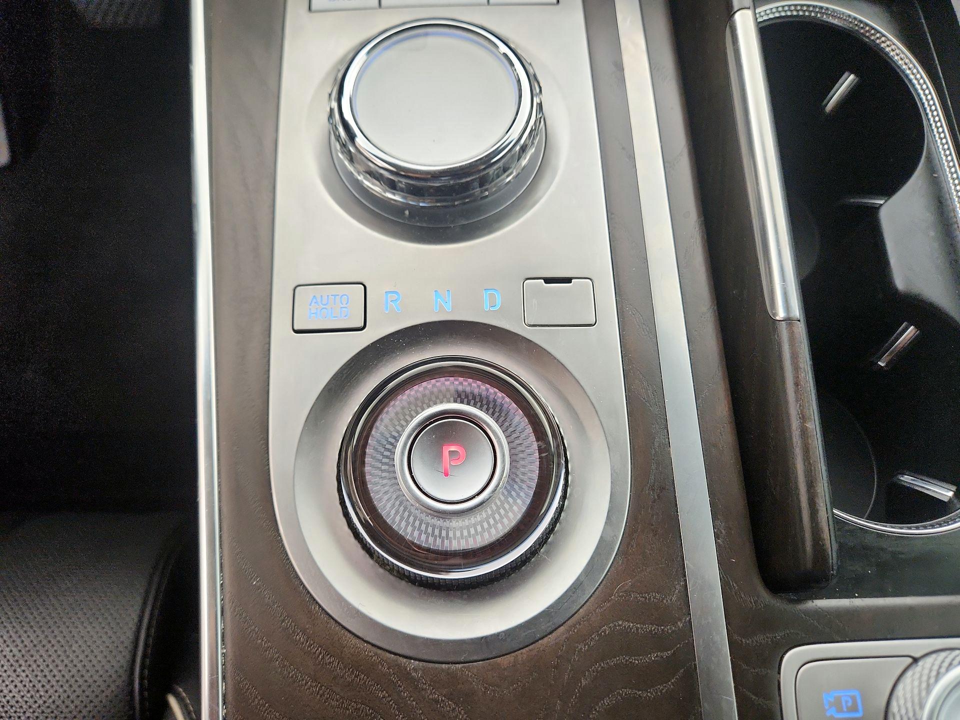 Thumbnail: 2023 Genesis GV80 - 18