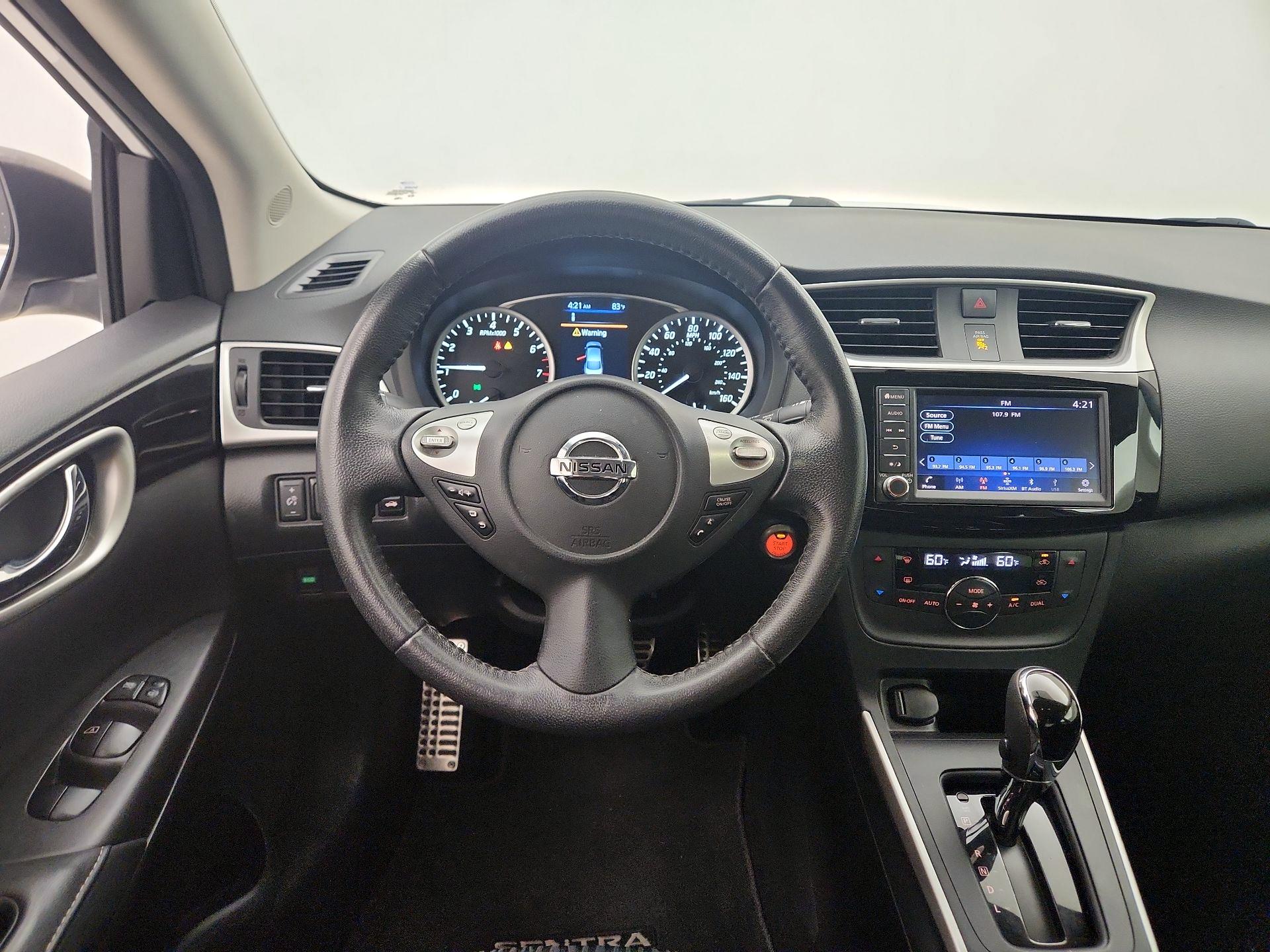 Thumbnail: 2019 Nissan Sentra - 10