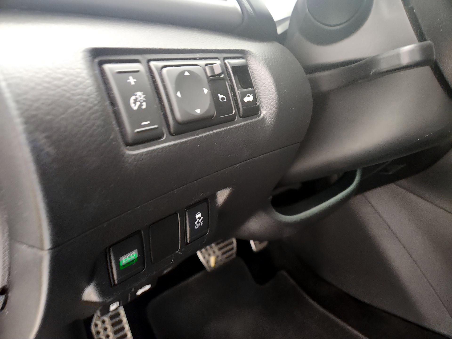 Thumbnail: 2019 Nissan Sentra - 13