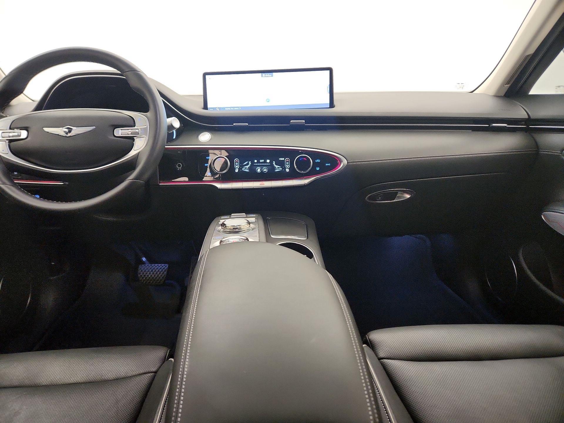 Thumbnail: 2024 Genesis GV70 - 9