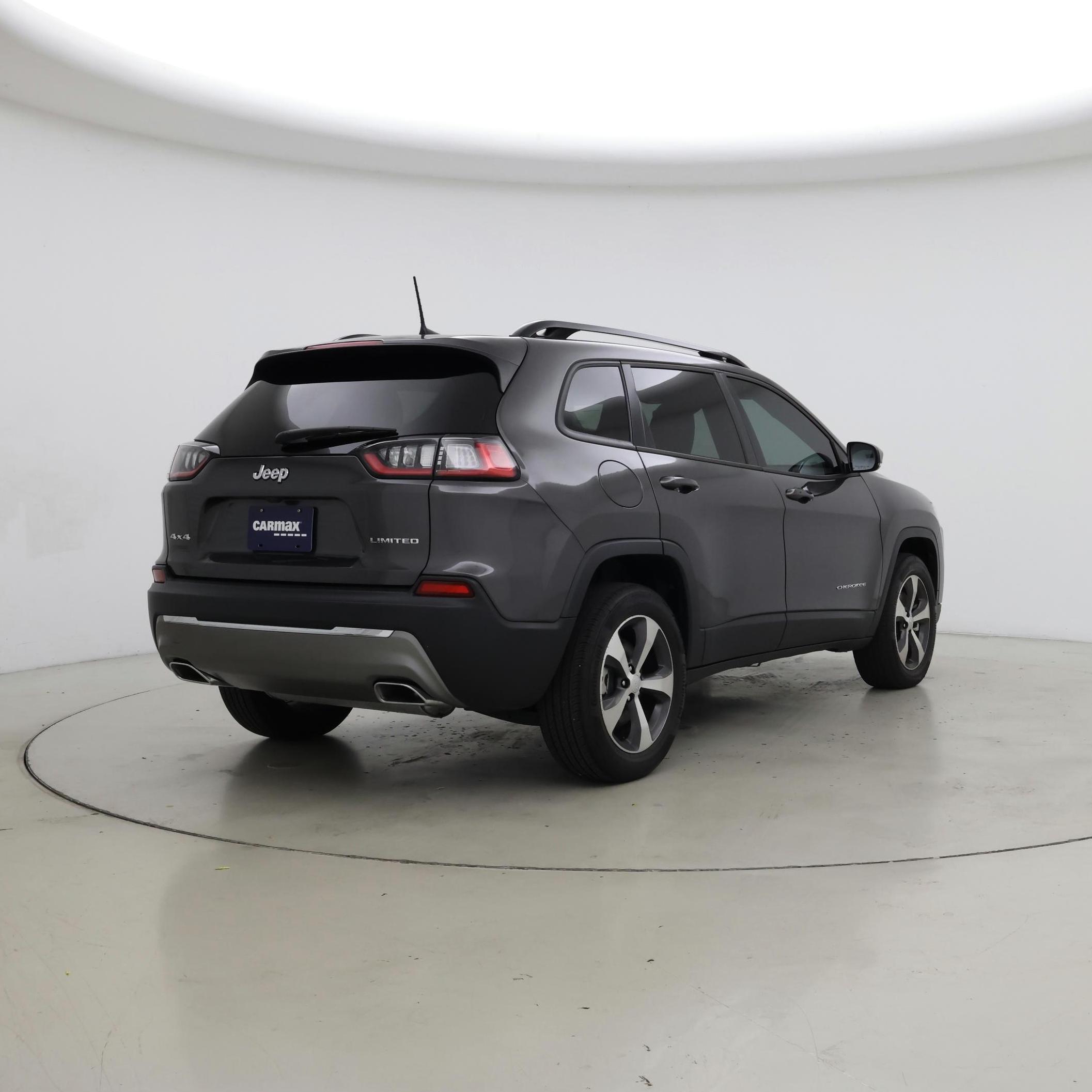 Thumbnail: 2022 Jeep Cherokee - 8