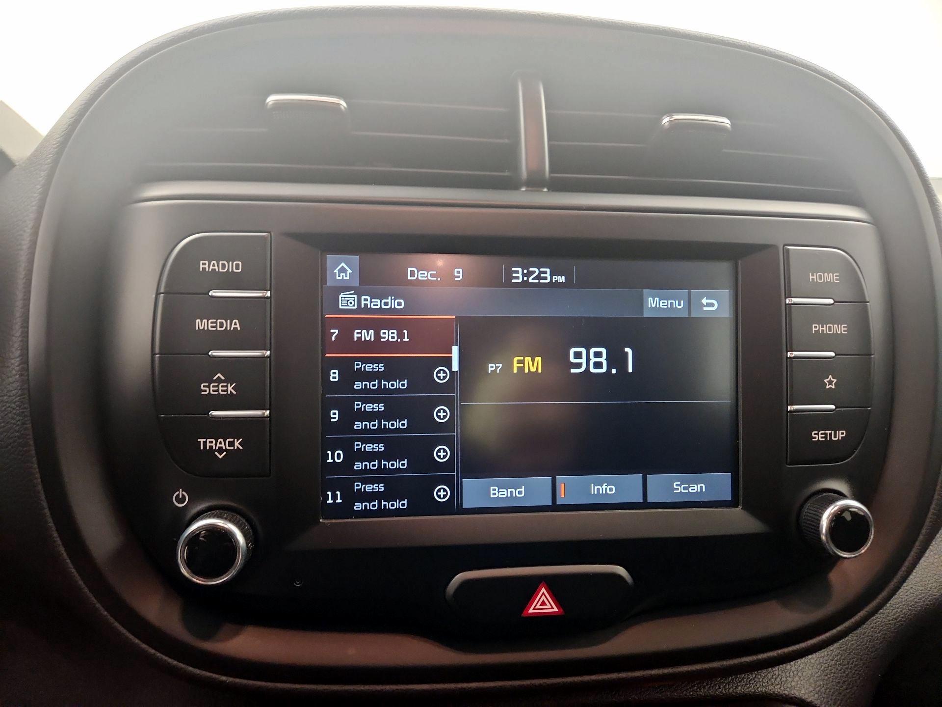 Thumbnail: 2020 Kia Soul - 15