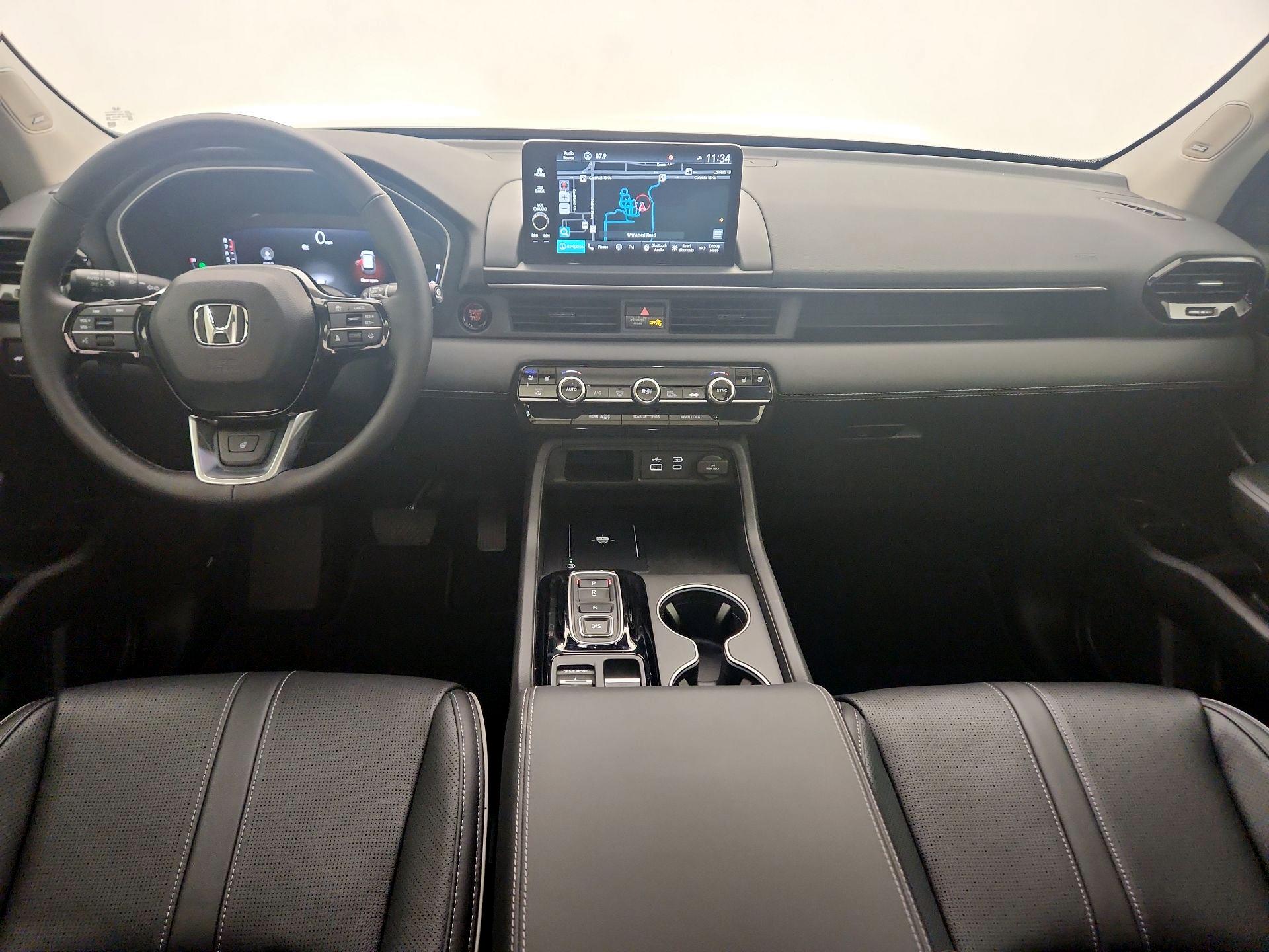 Thumbnail: 2025 Honda Pilot - 9