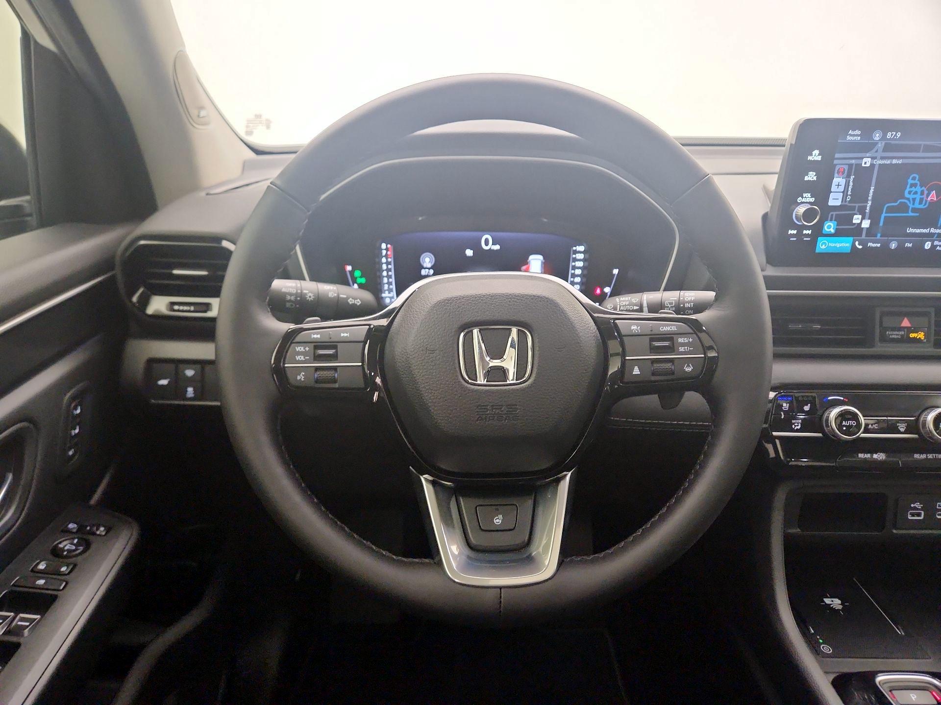 Thumbnail: 2025 Honda Pilot - 10