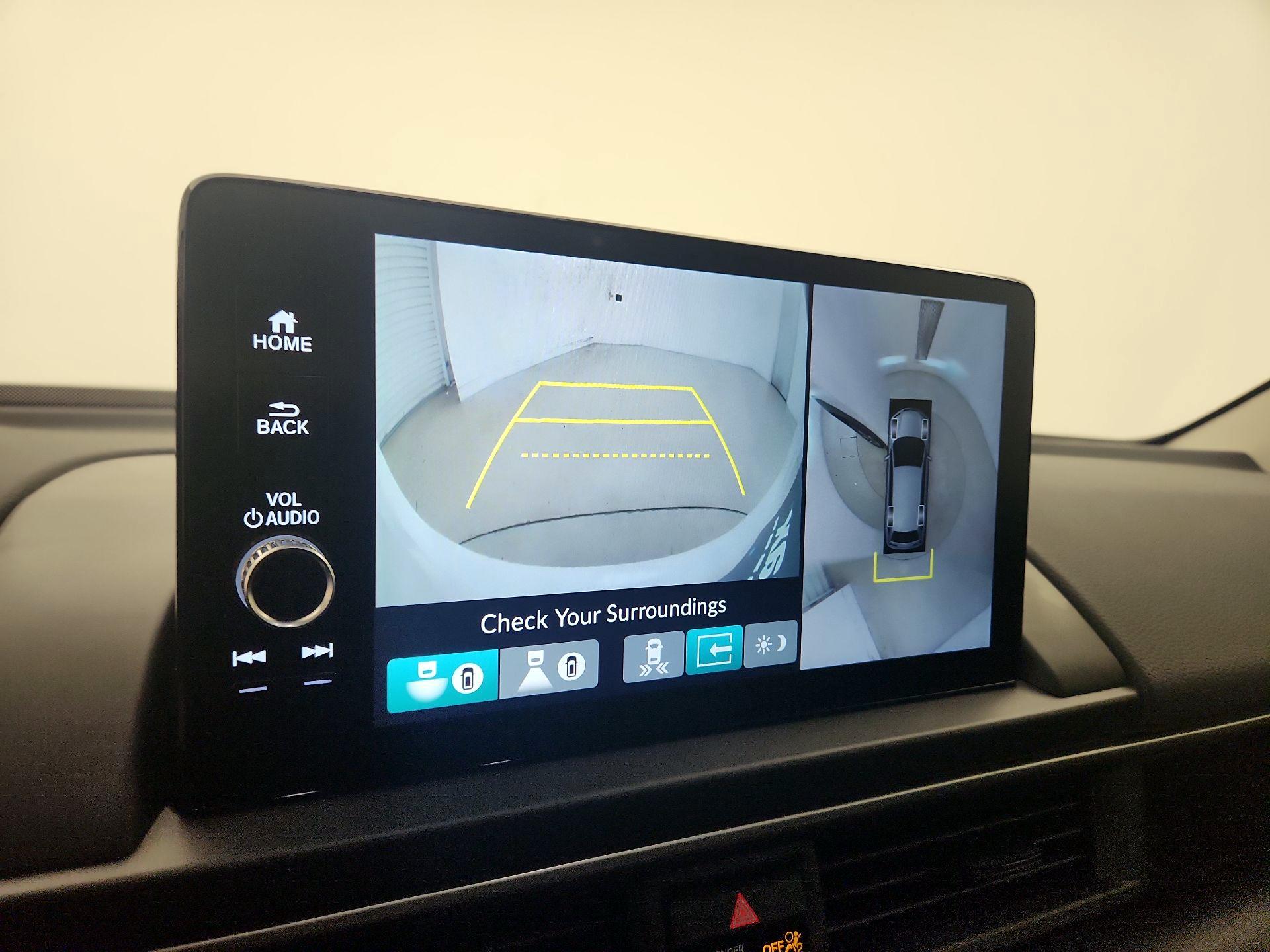 Thumbnail: 2025 Honda Pilot - 15