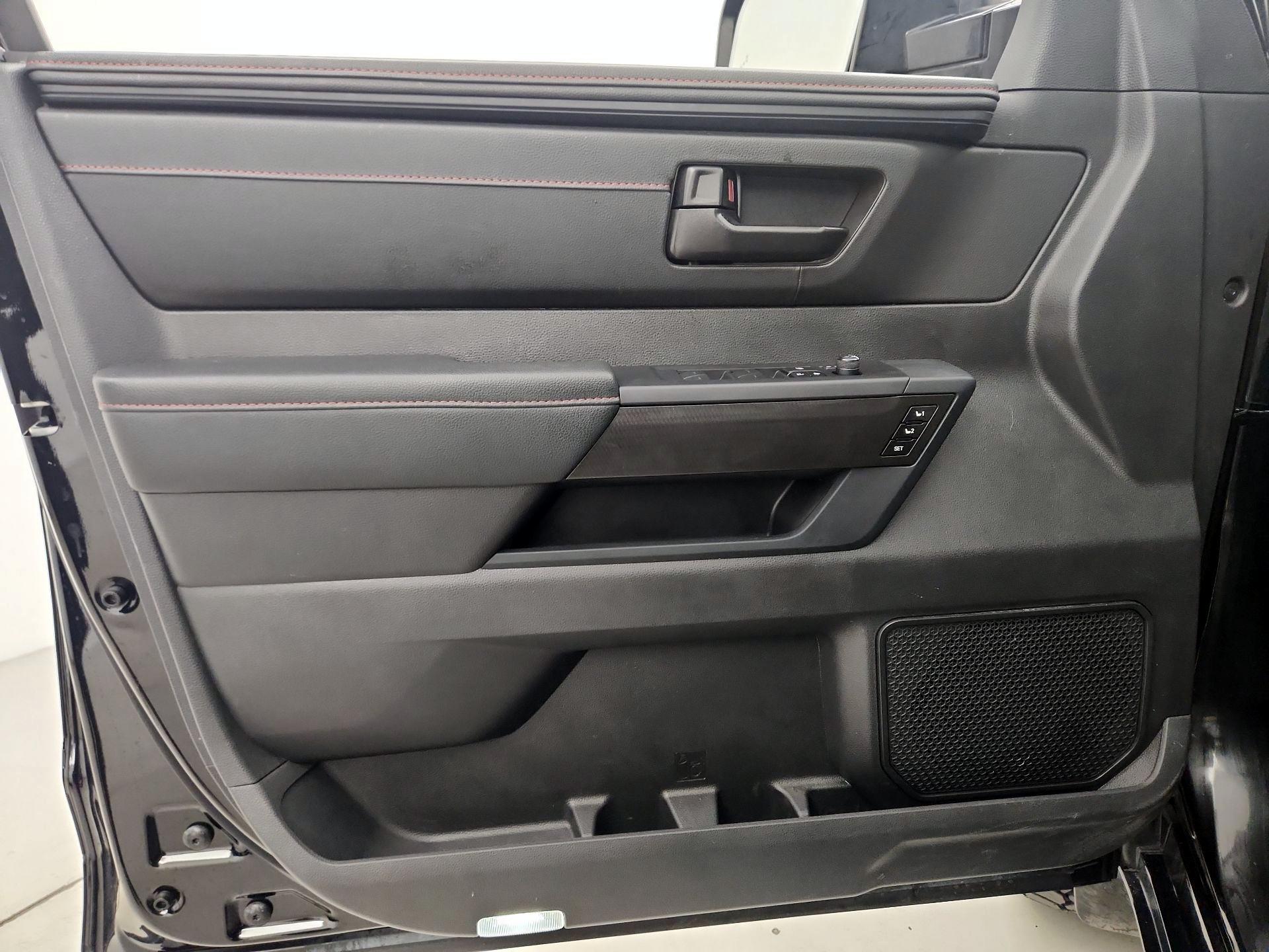 Thumbnail: 2025 Toyota Tundra - 12