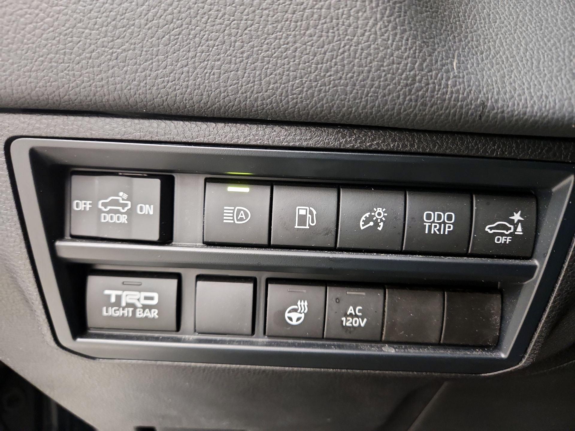 Thumbnail: 2025 Toyota Tundra - 13