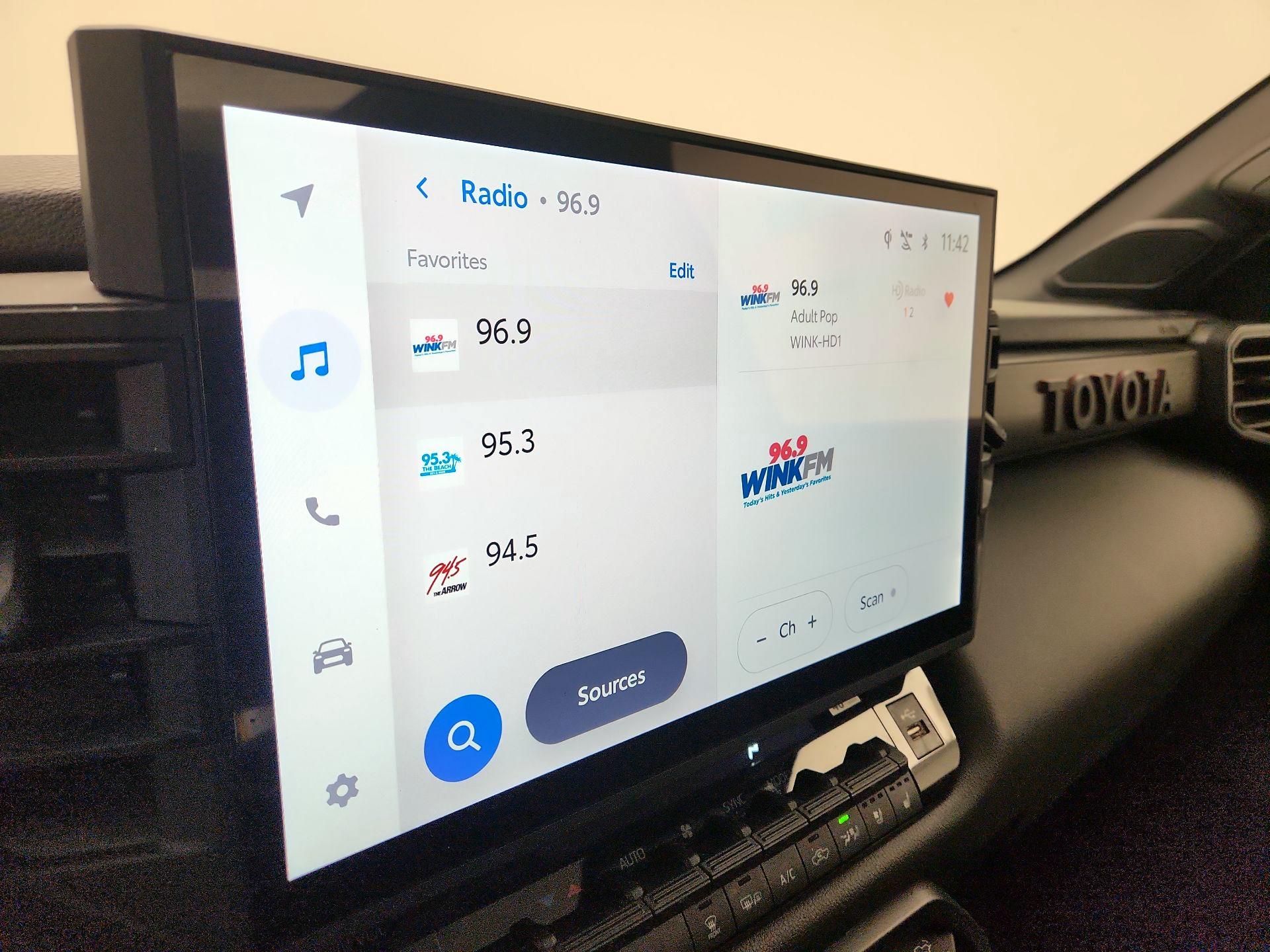 Thumbnail: 2025 Toyota Tundra - 15