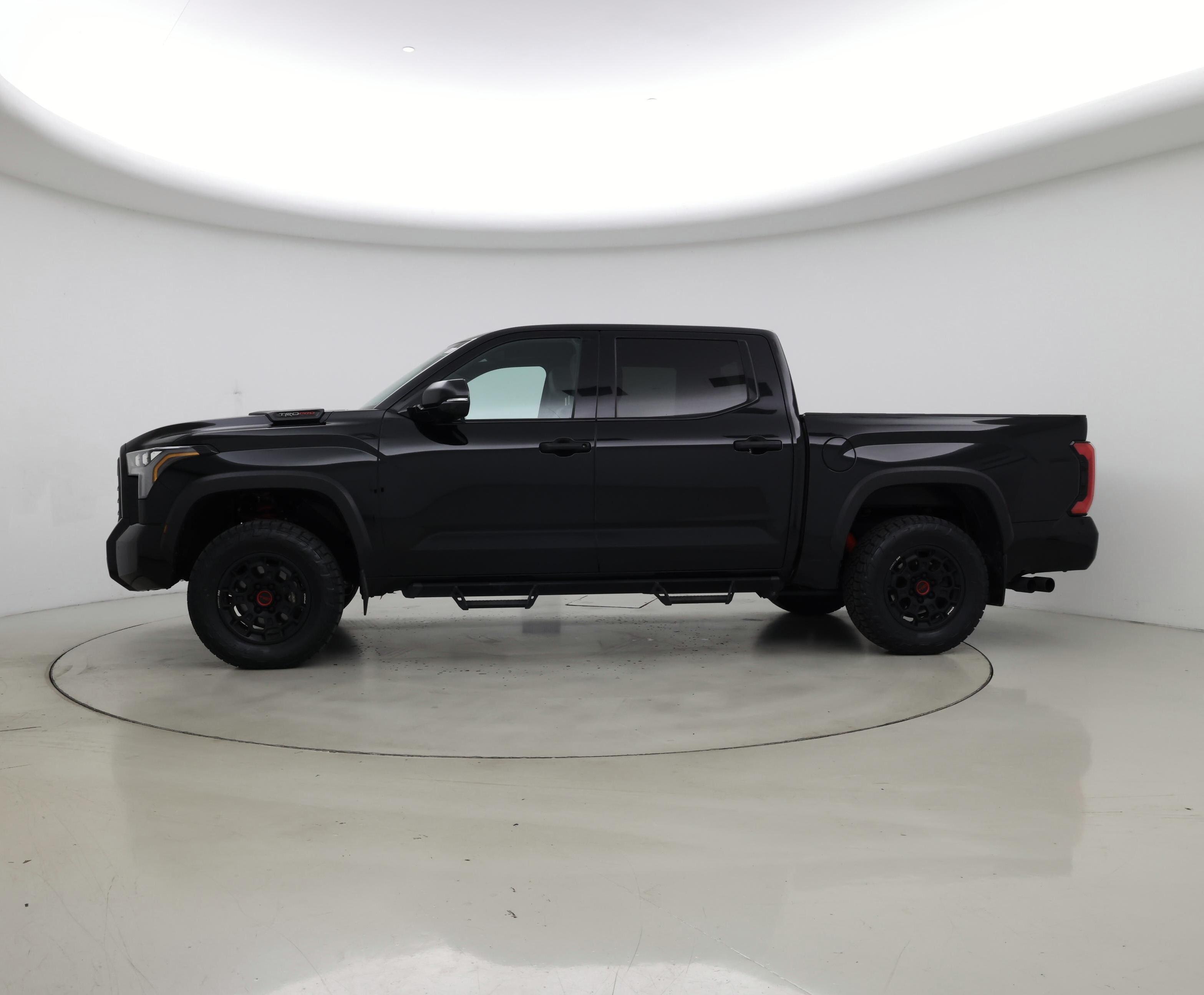 Thumbnail: 2025 Toyota Tundra - 3