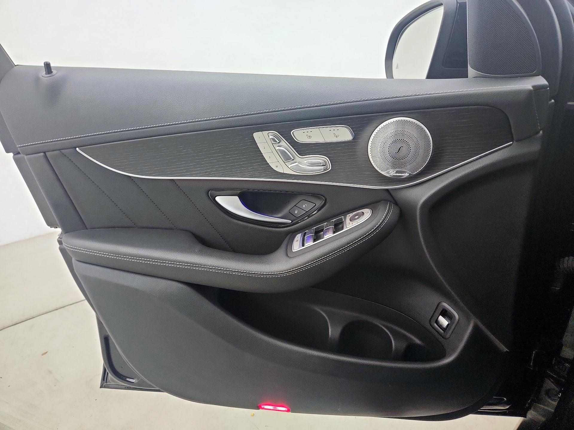 Thumbnail: 2021 Mercedes-Benz GLC - 12