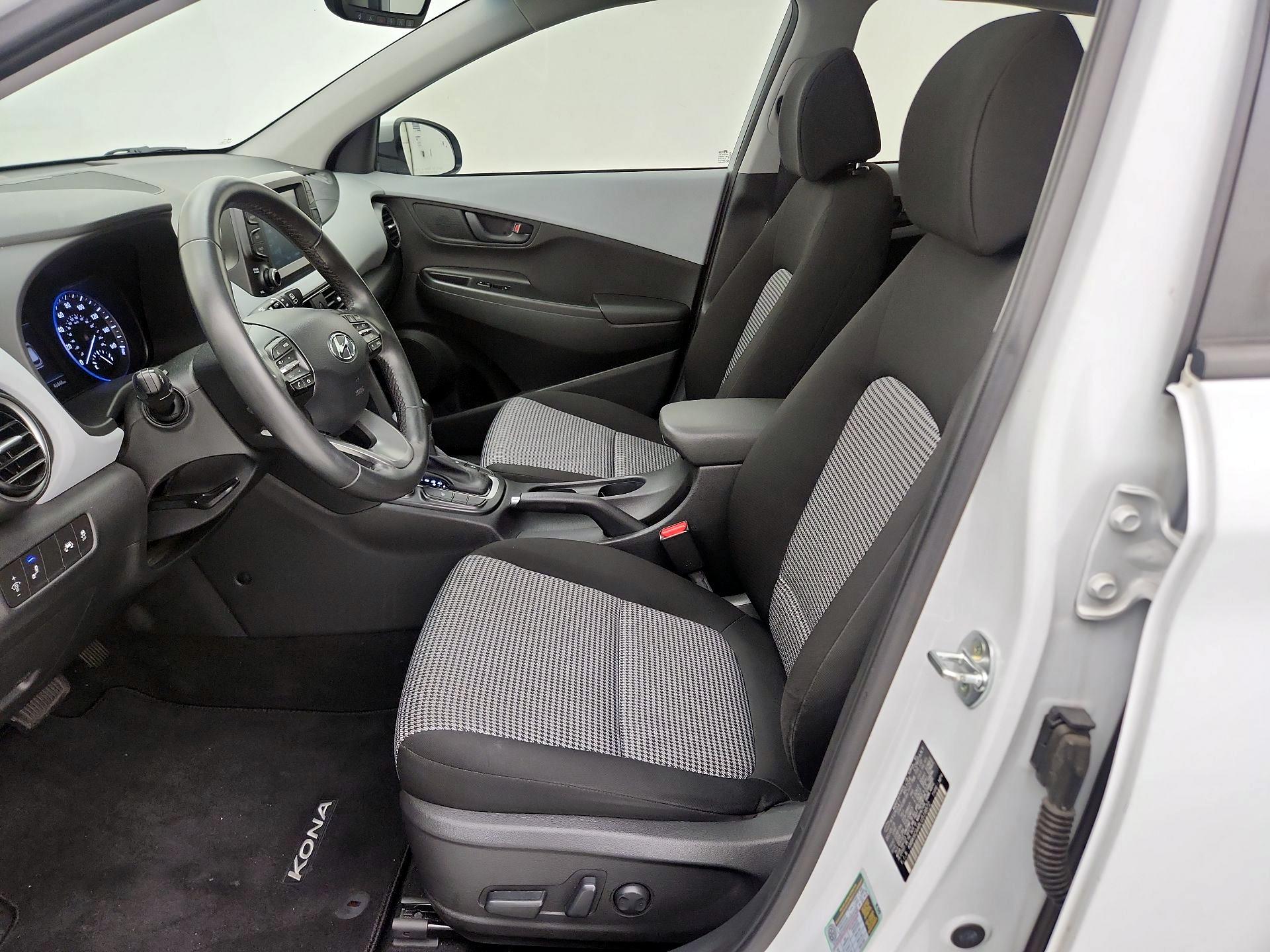 Thumbnail: 2020 Hyundai Kona - 11