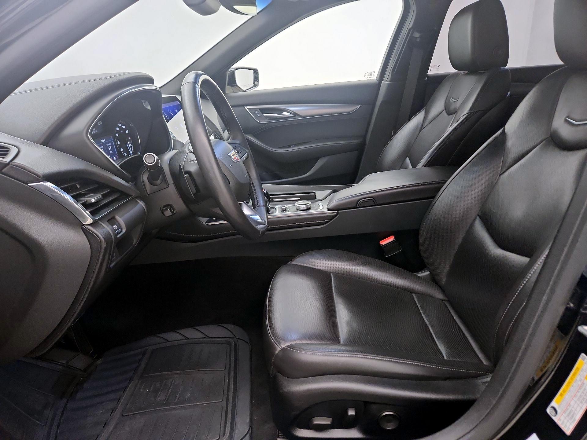 Thumbnail: 2022 Cadillac CT5 - 11