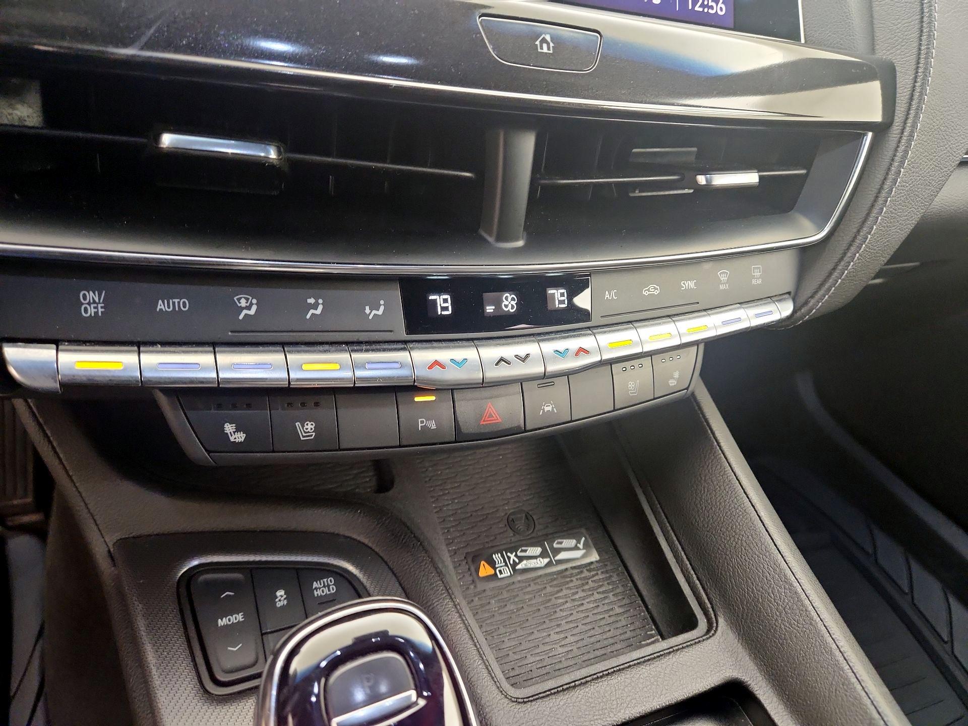 Thumbnail: 2022 Cadillac CT5 - 16