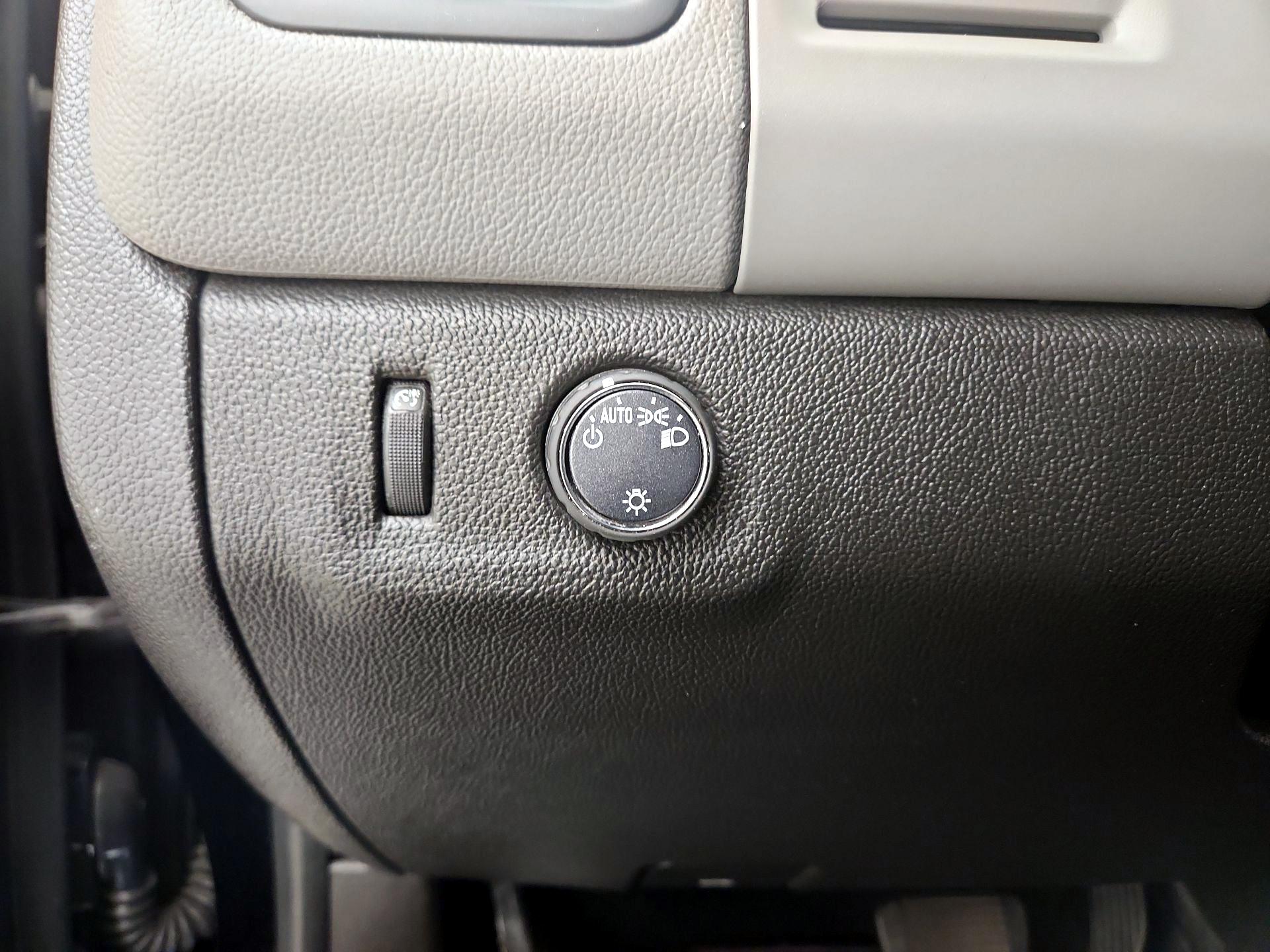 Thumbnail: 2018 Chevrolet Colorado - 13