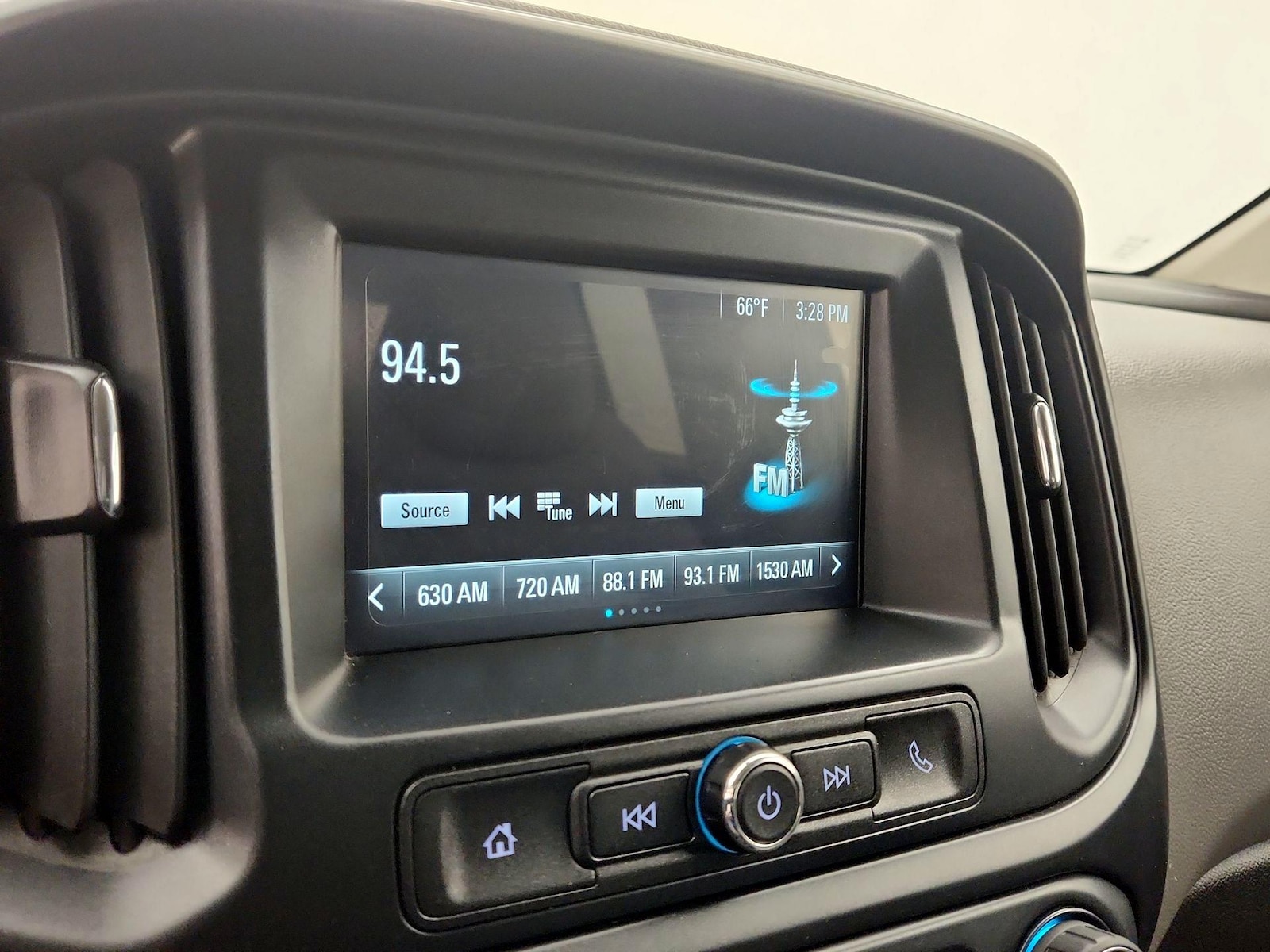 2018 Chevrolet Colorado Work Truck - Photo 16