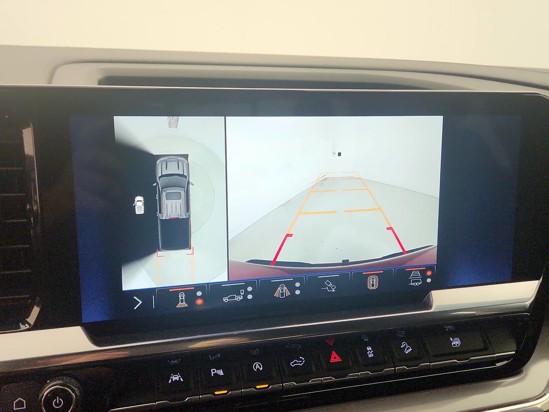 Thumbnail: 2024 Chevrolet Silverado 1500 - 14