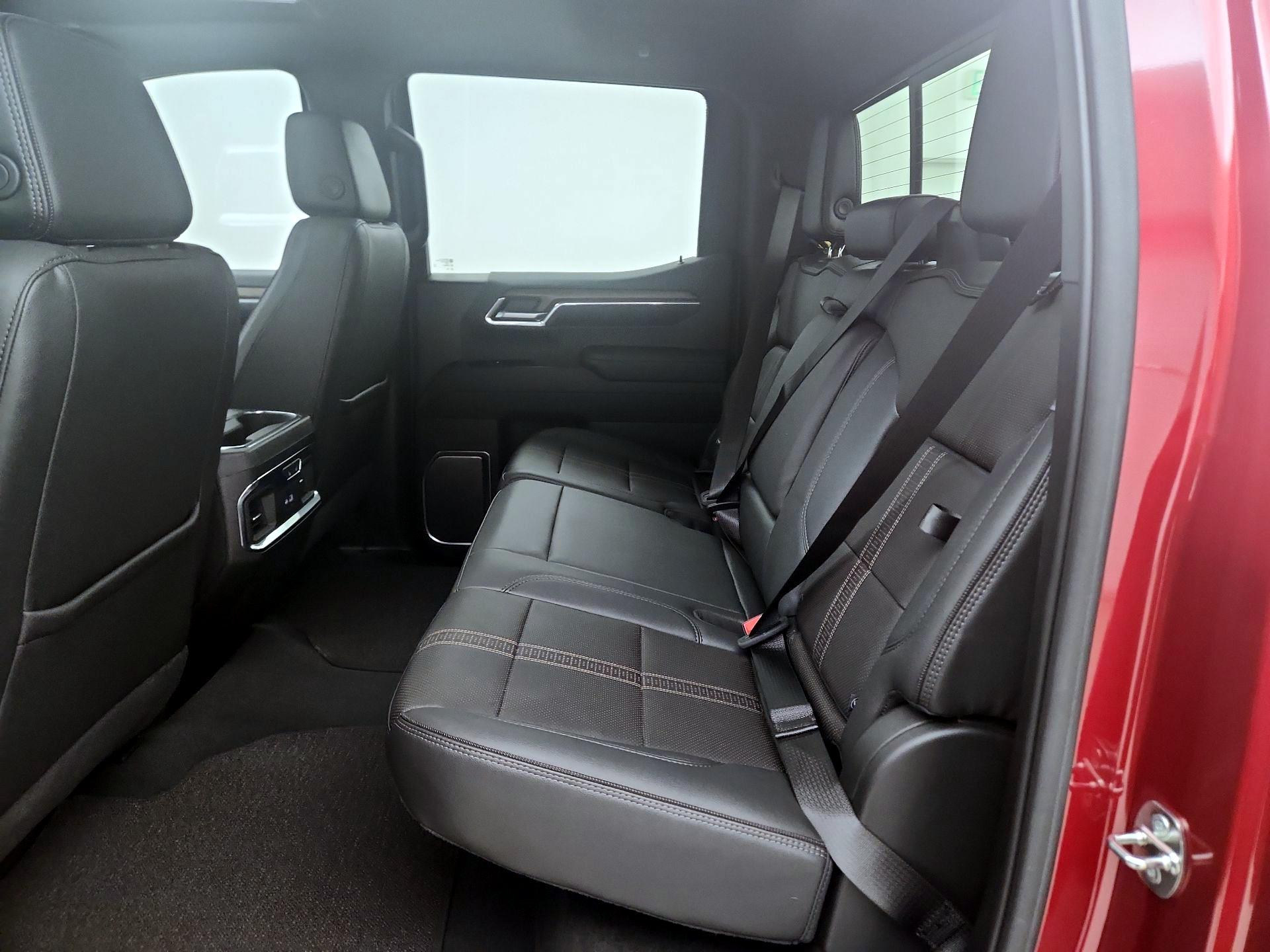 Thumbnail: 2024 Chevrolet Silverado 1500 - 20