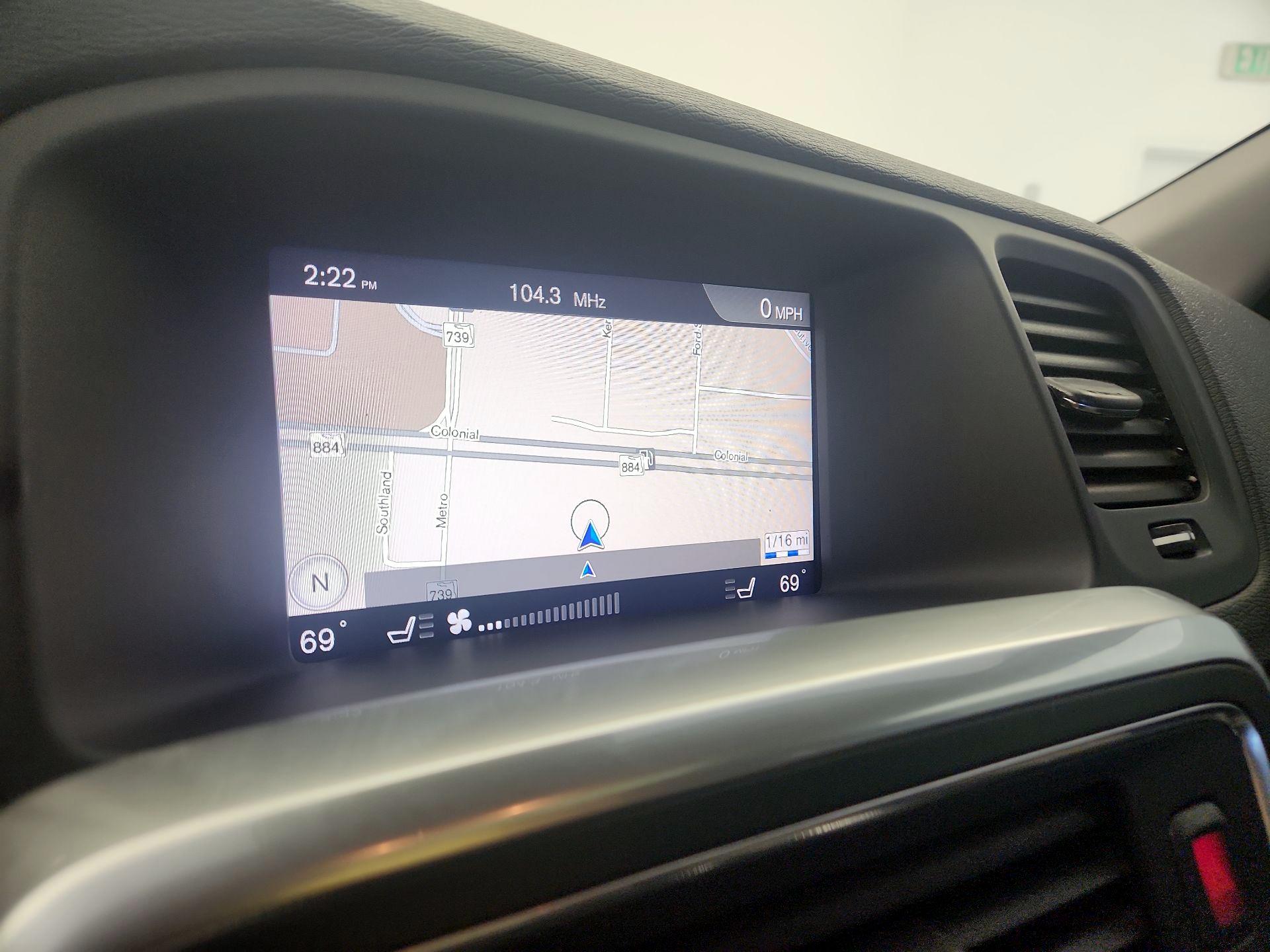 Thumbnail: 2017 Volvo S60 - 14