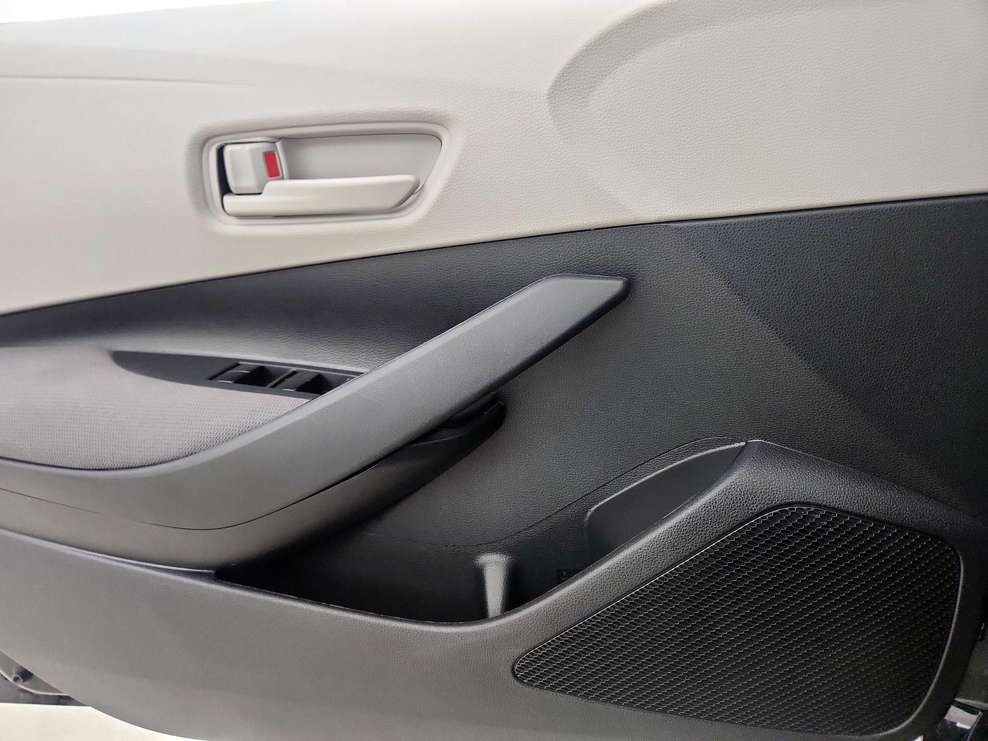 Thumbnail: 2024 Toyota Corolla - 12