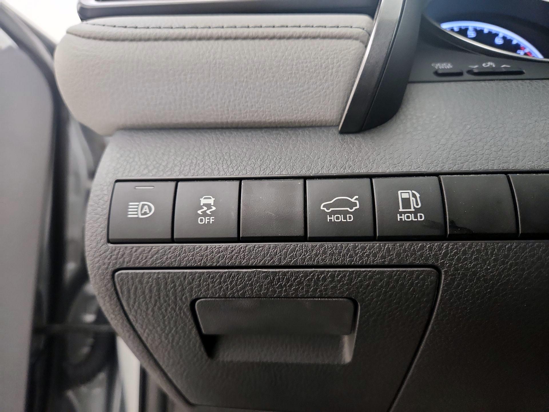 Thumbnail: 2023 Toyota Camry - 13