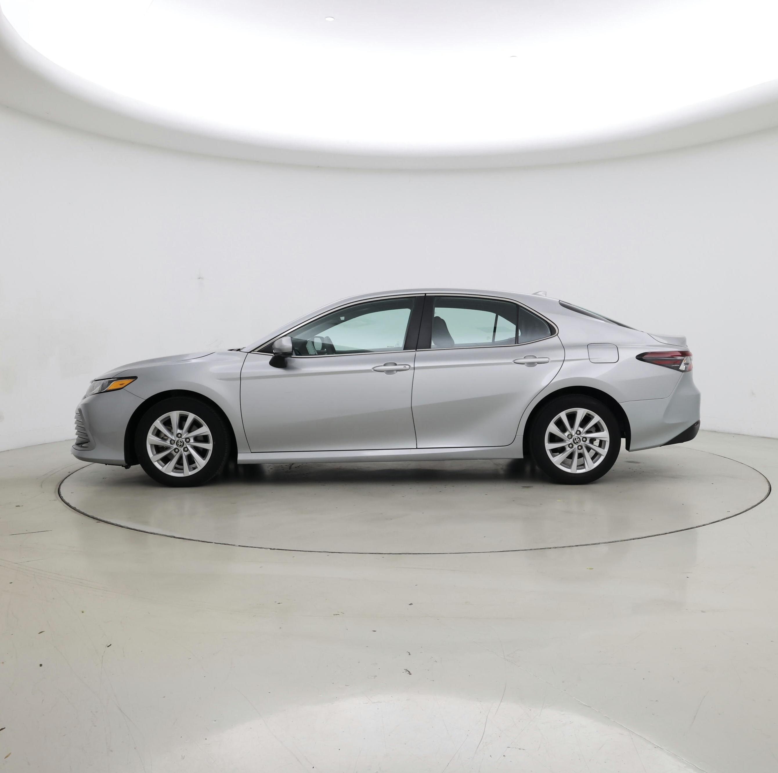 Thumbnail: 2023 Toyota Camry - 3