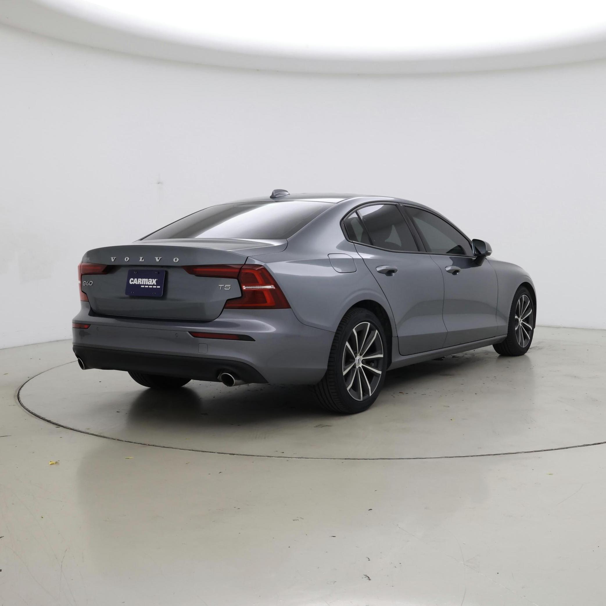 Thumbnail: 2021 Volvo S60 - 8