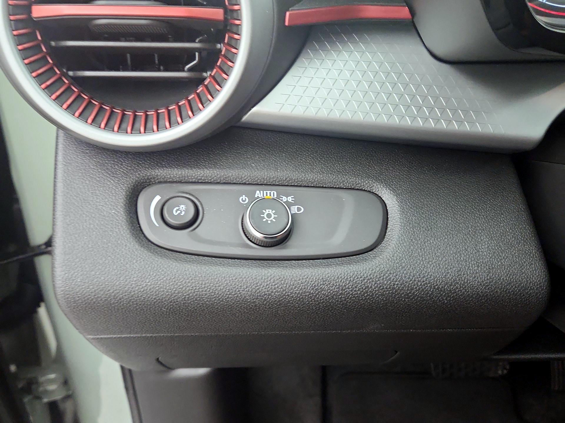 Thumbnail: 2024 Chevrolet Trax - 13