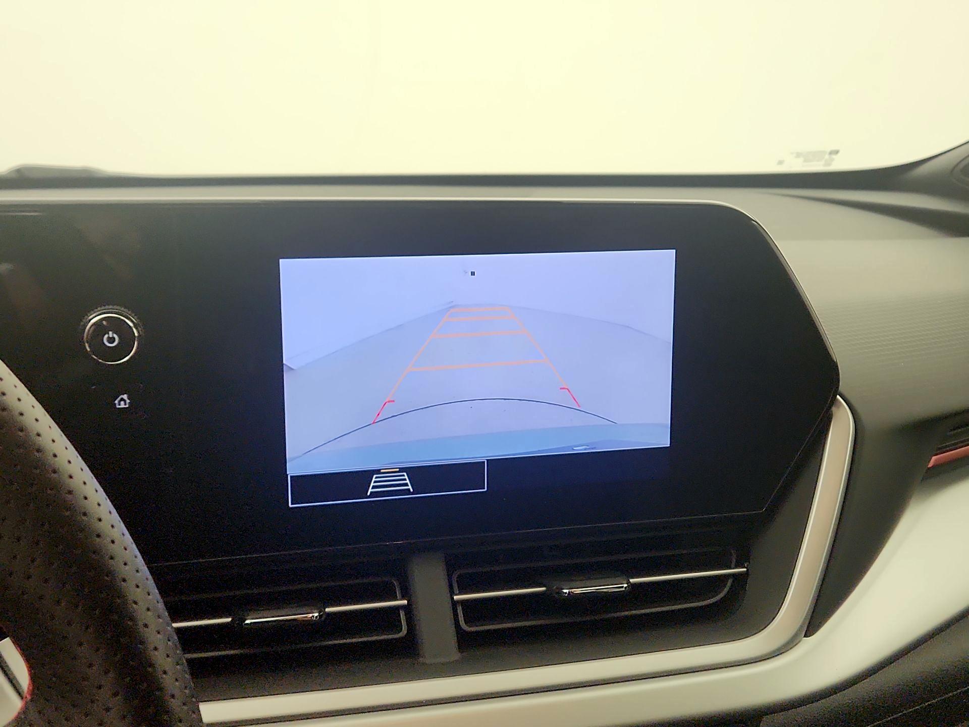 Thumbnail: 2024 Chevrolet Trax - 14