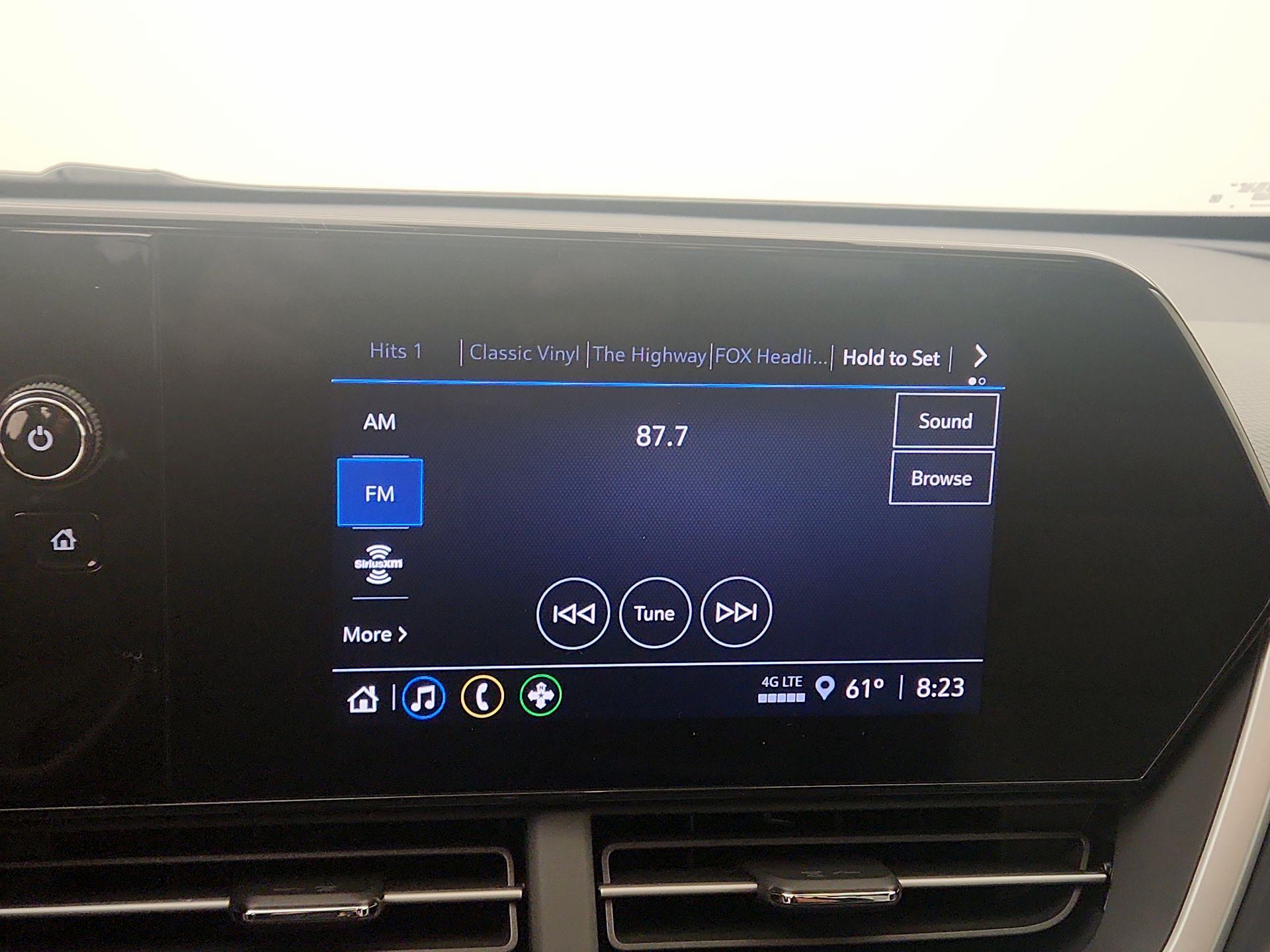 Thumbnail: 2024 Chevrolet Trax - 15