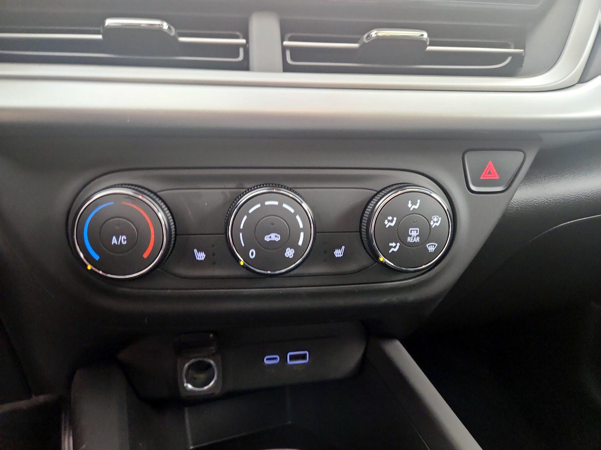 Thumbnail: 2024 Chevrolet Trax - 16