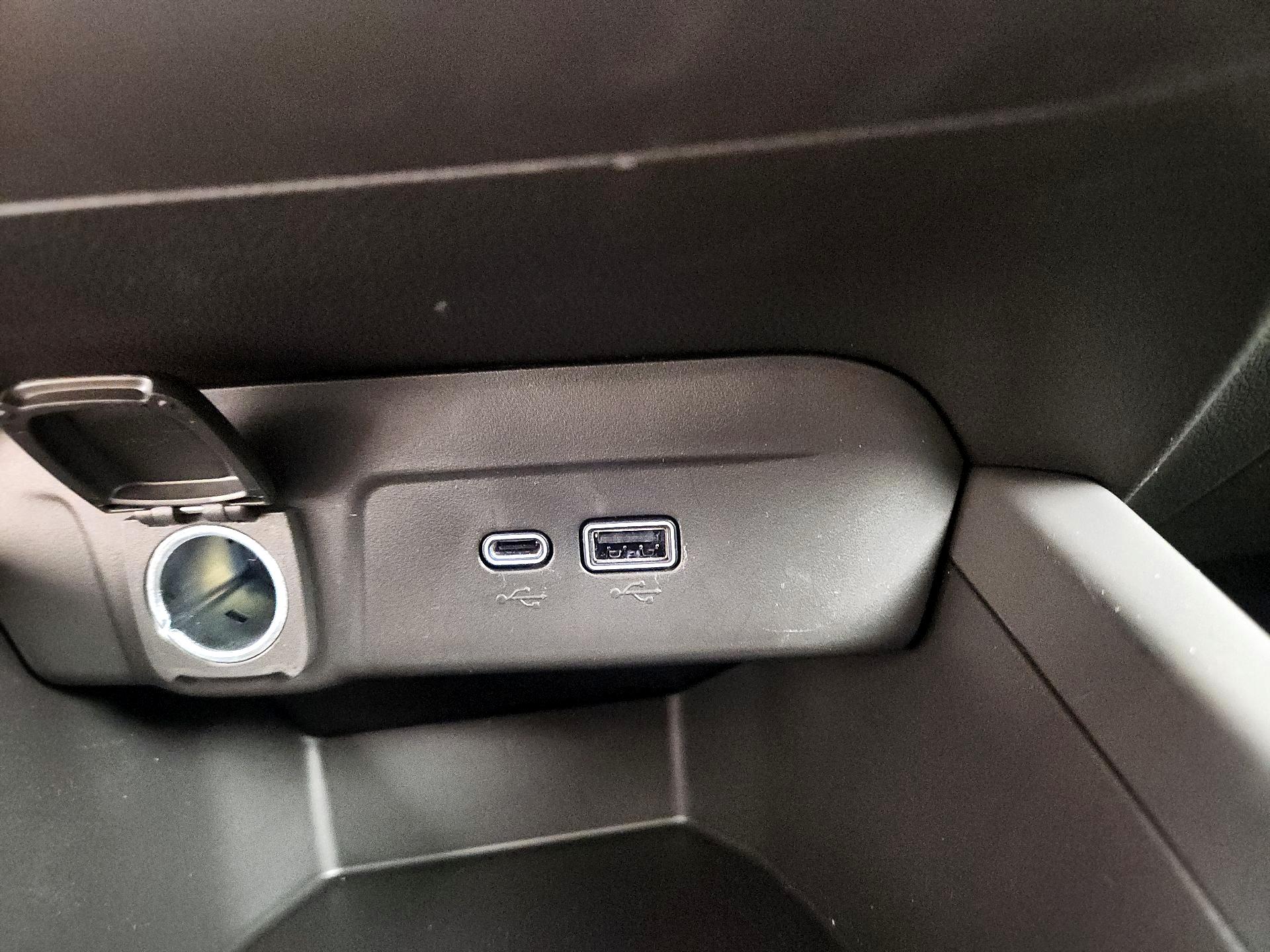 Thumbnail: 2024 Chevrolet Trax - 18