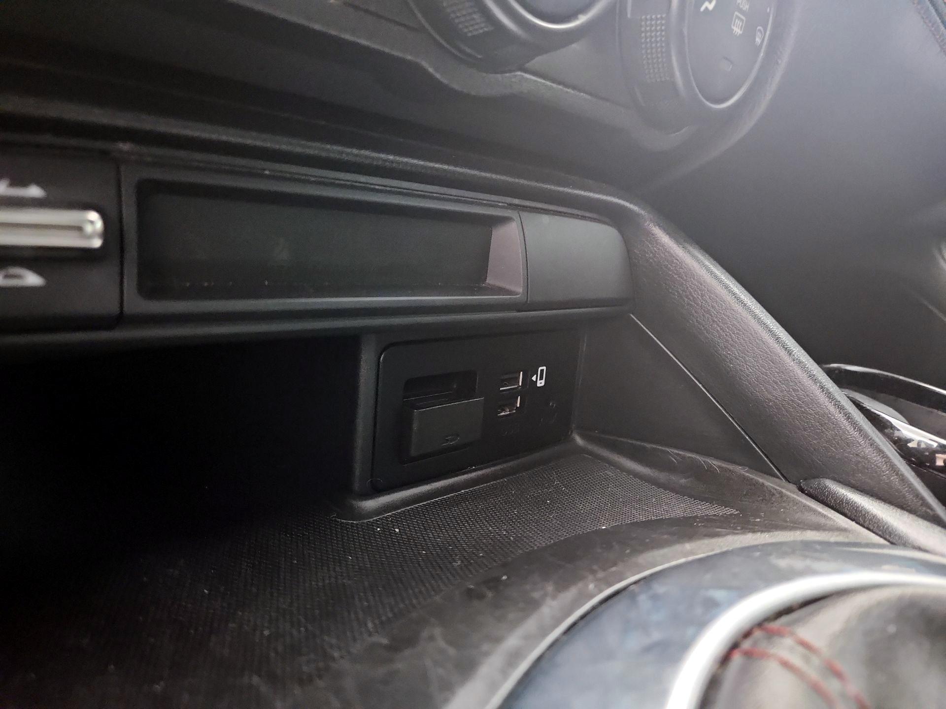 Thumbnail: 2017 Mazda MX-5 Miata - 18